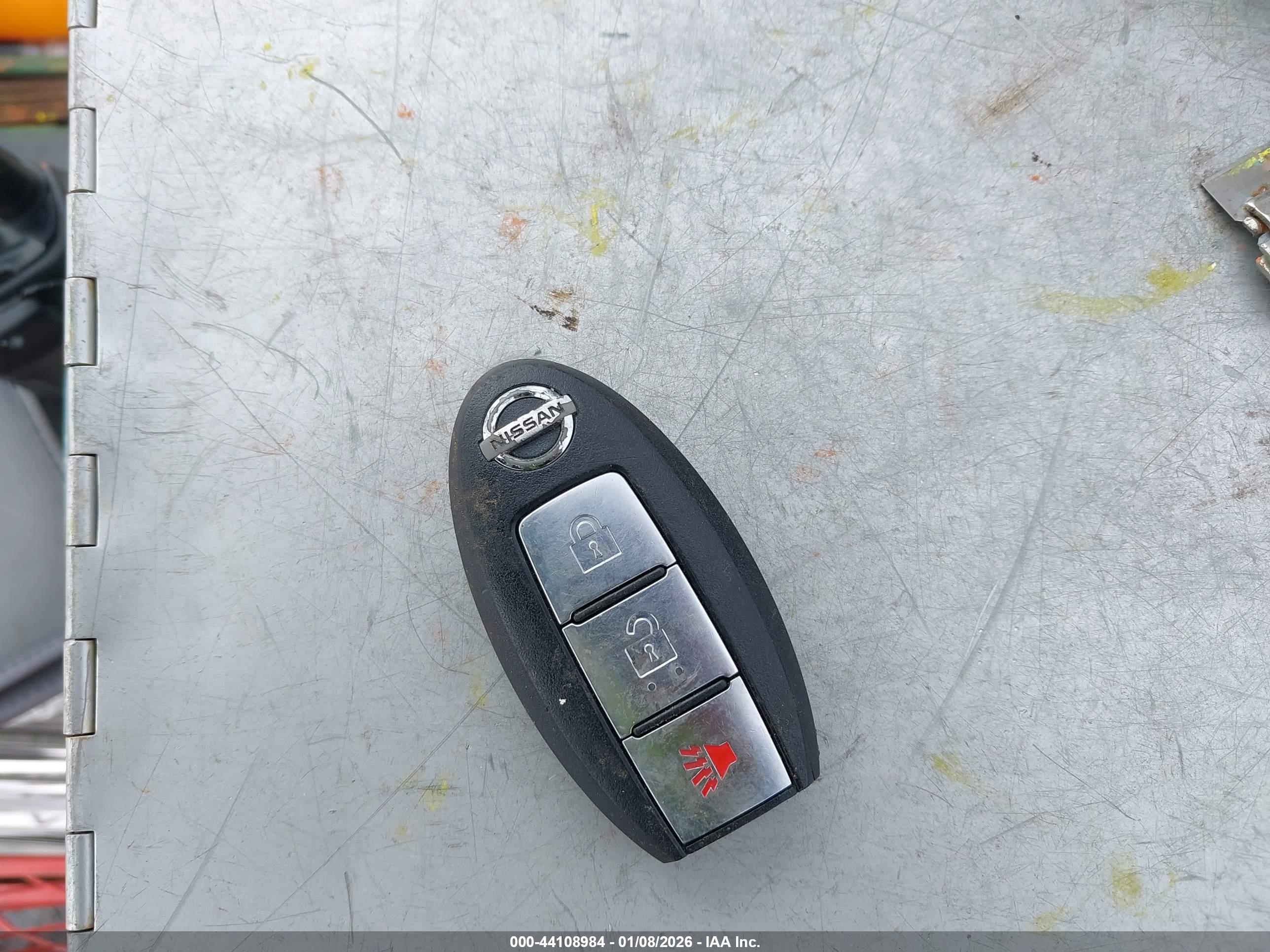 NISSAN ROGUE image 11