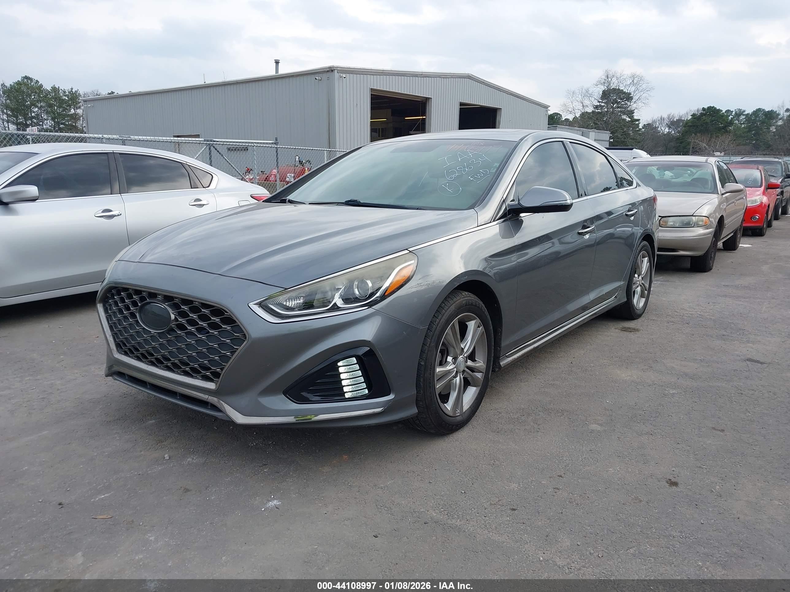 HYUNDAI SONATA image 2
