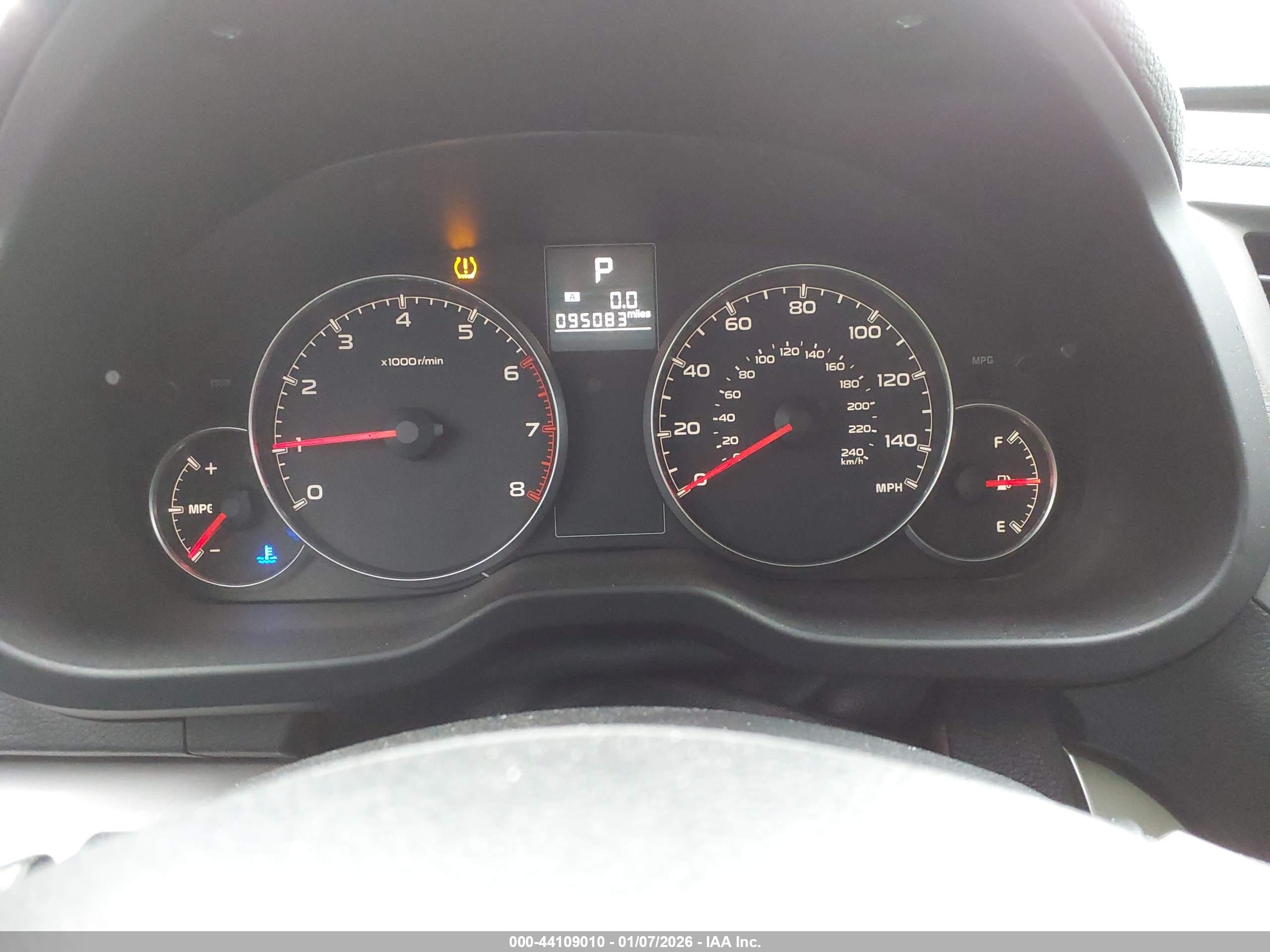 SUBARU OUTBACK image 7