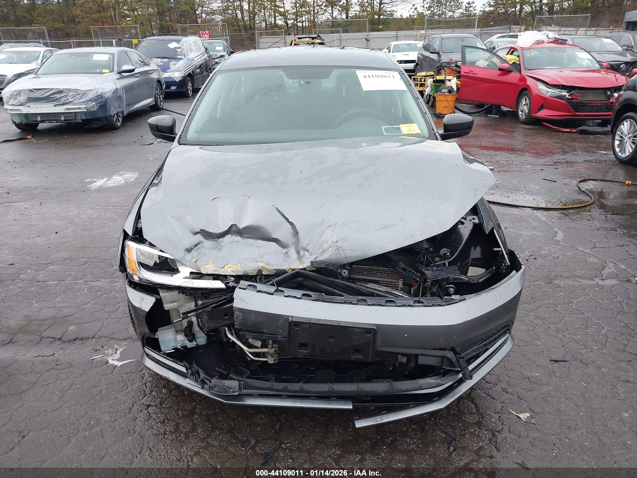 VOLKSWAGEN JETTA image 6