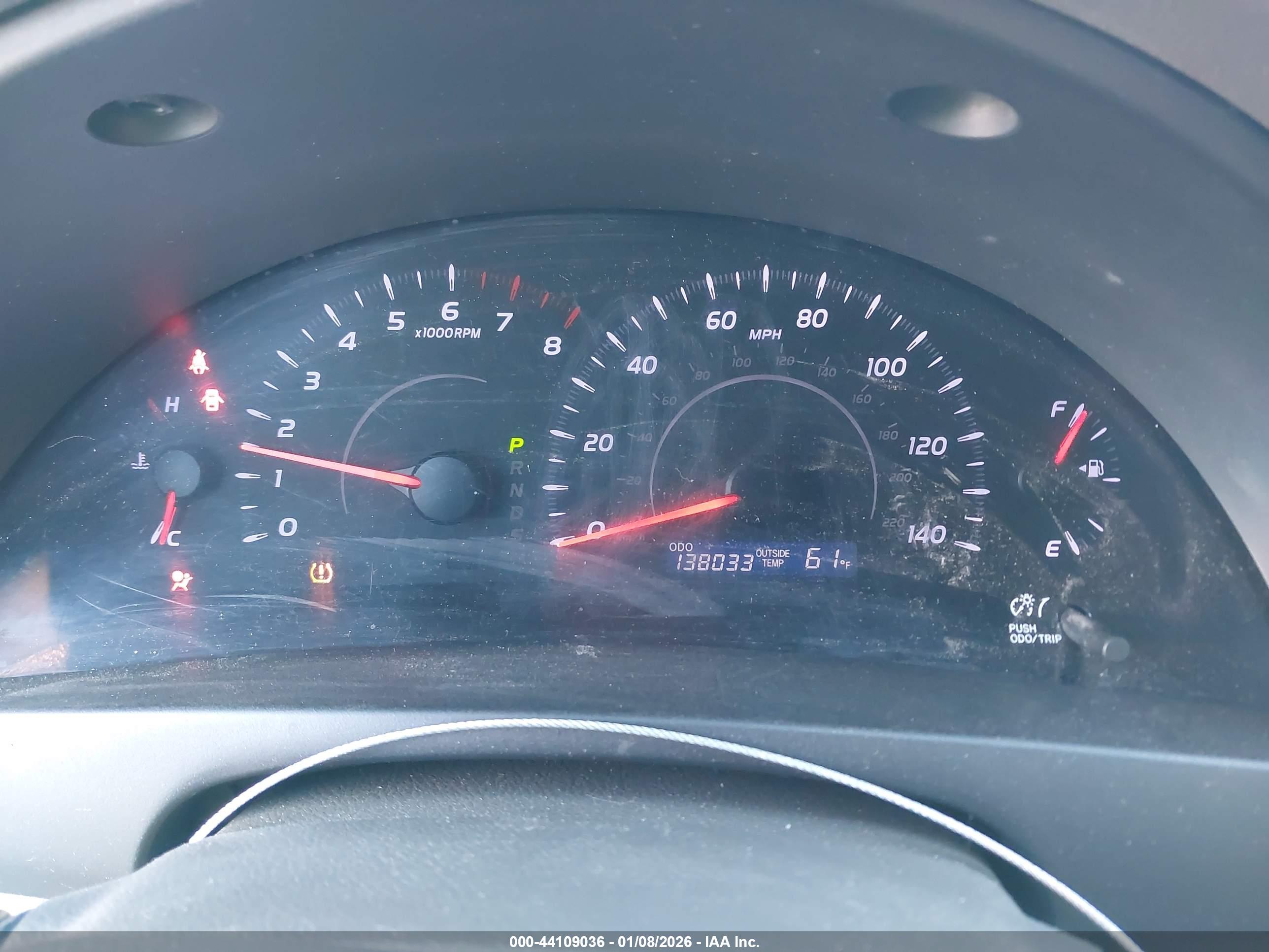 TOYOTA CAMRY image 7