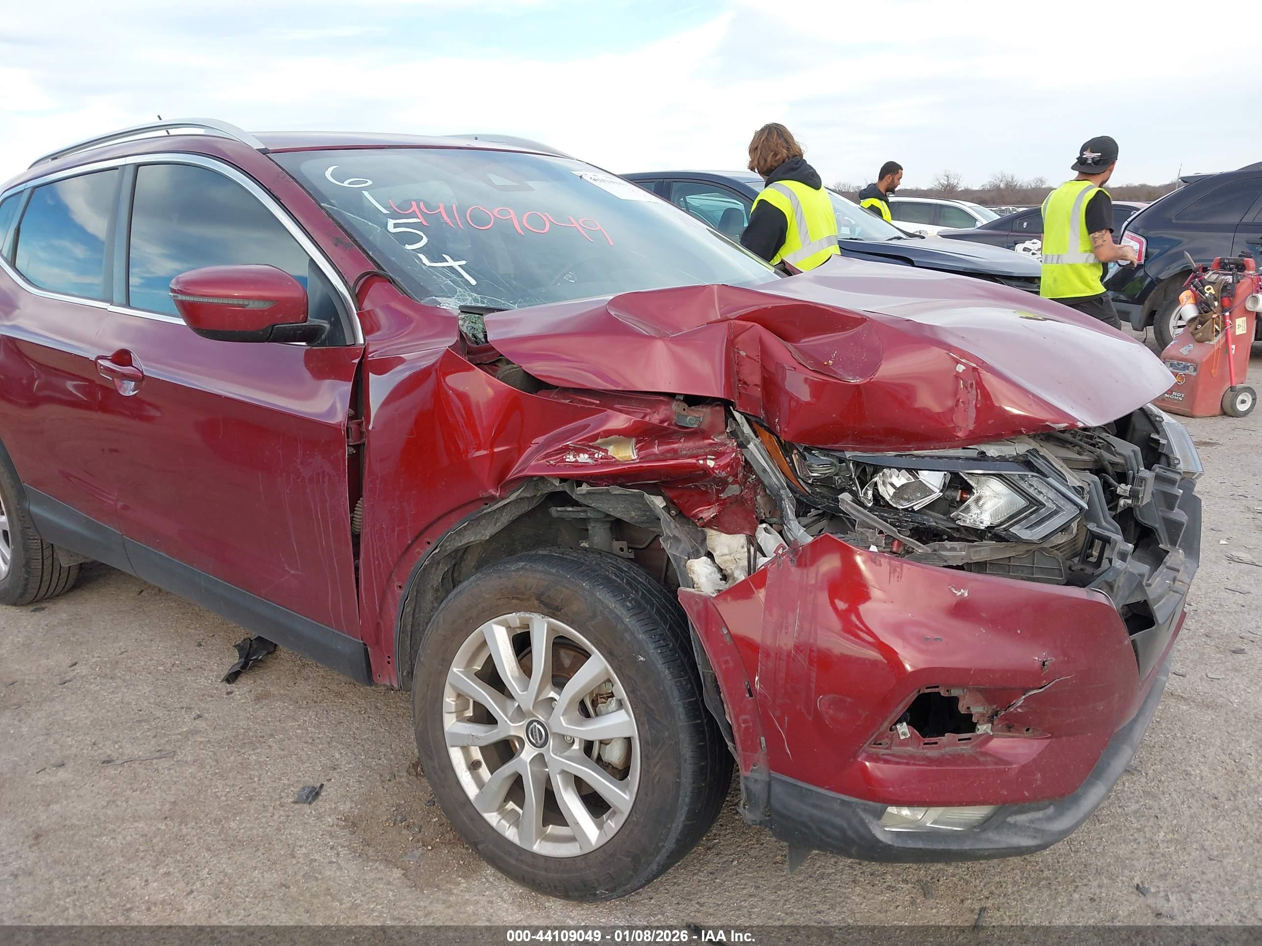 NISSAN ROGUE image 6