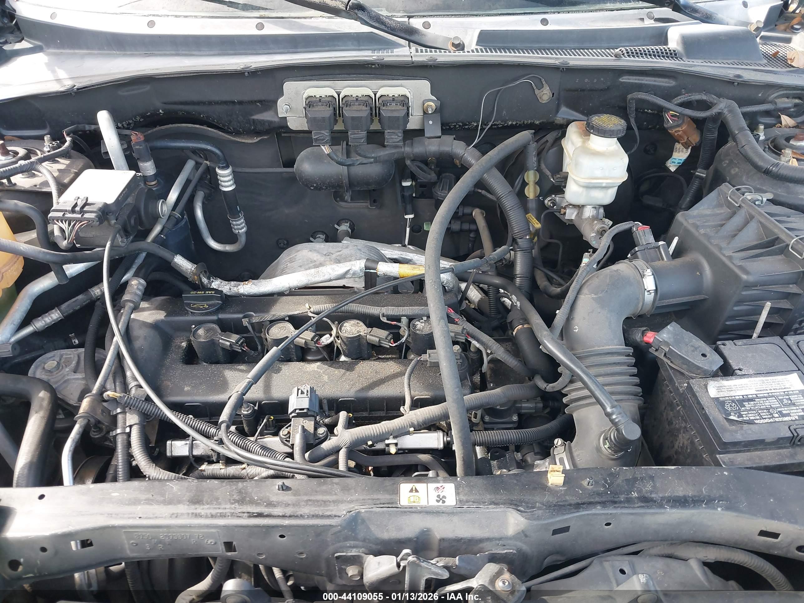 MAZDA TRIBUTE image 10