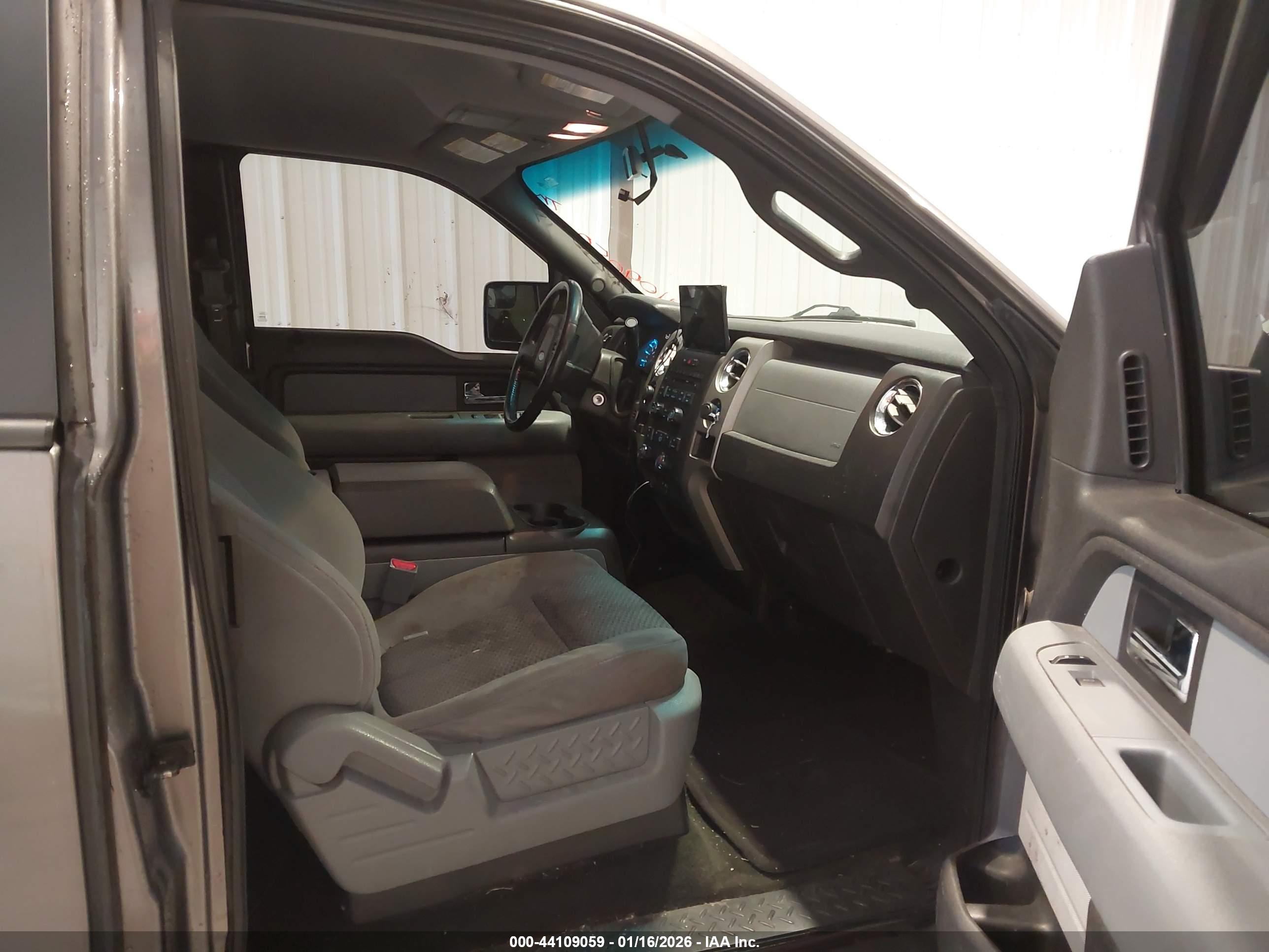FORD F-150 image 5