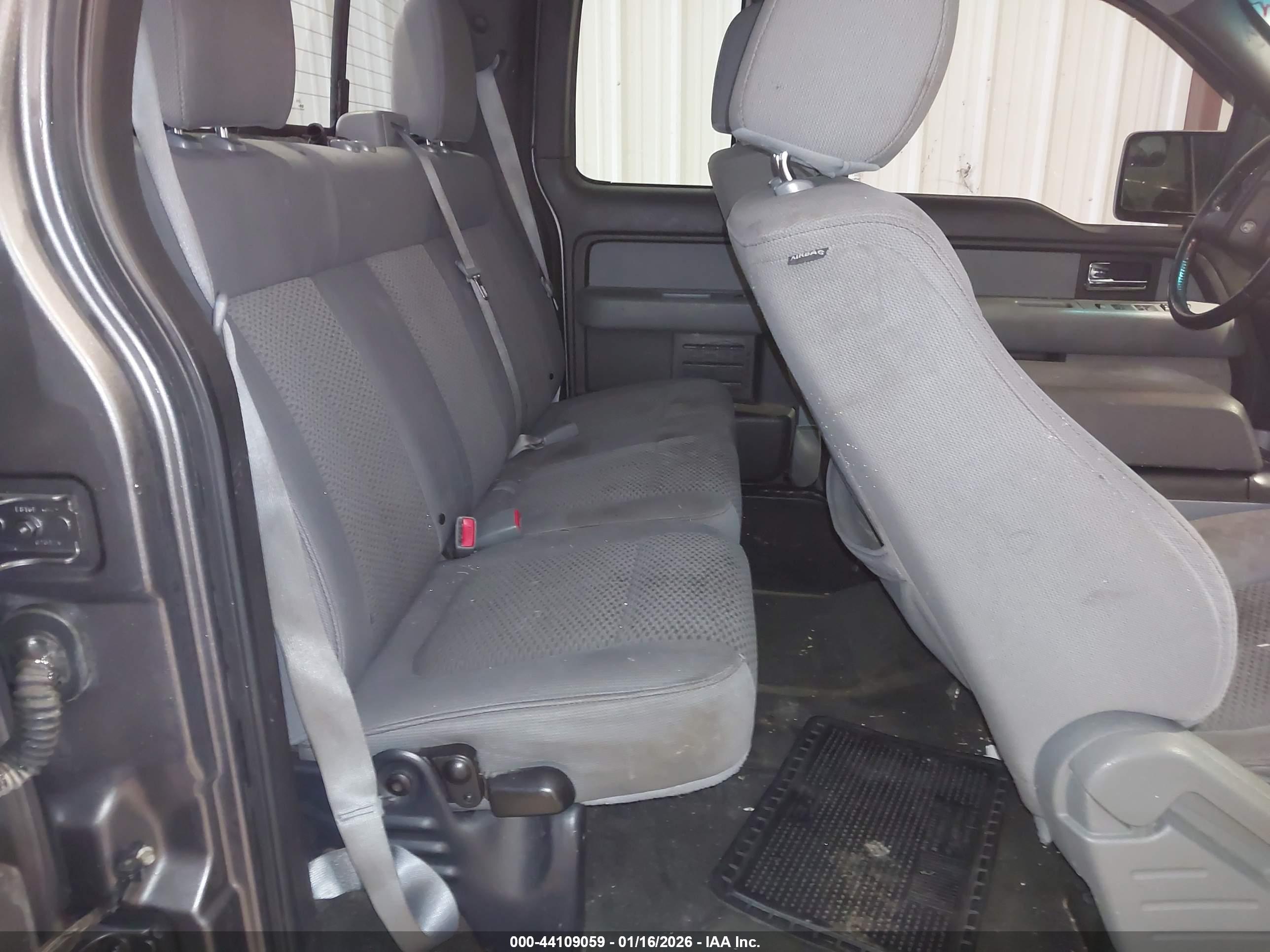 FORD F-150 image 8