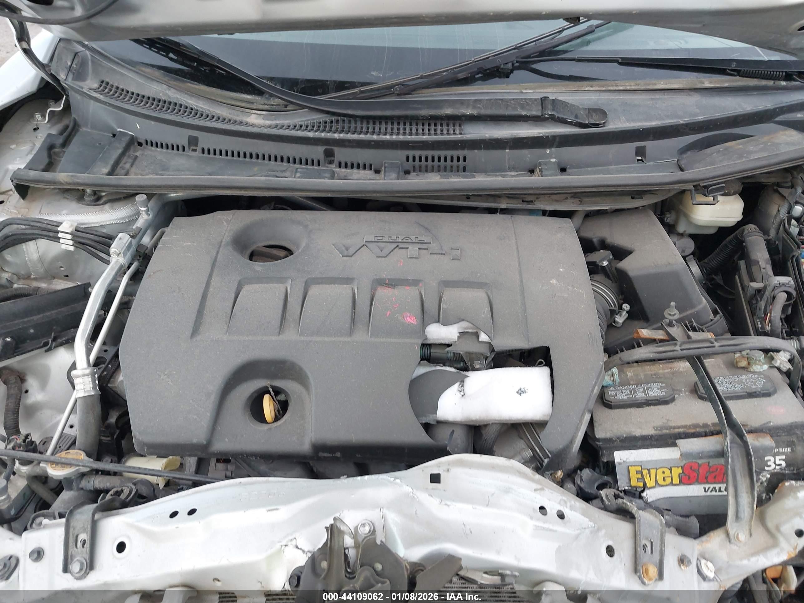 TOYOTA COROLLA image 10