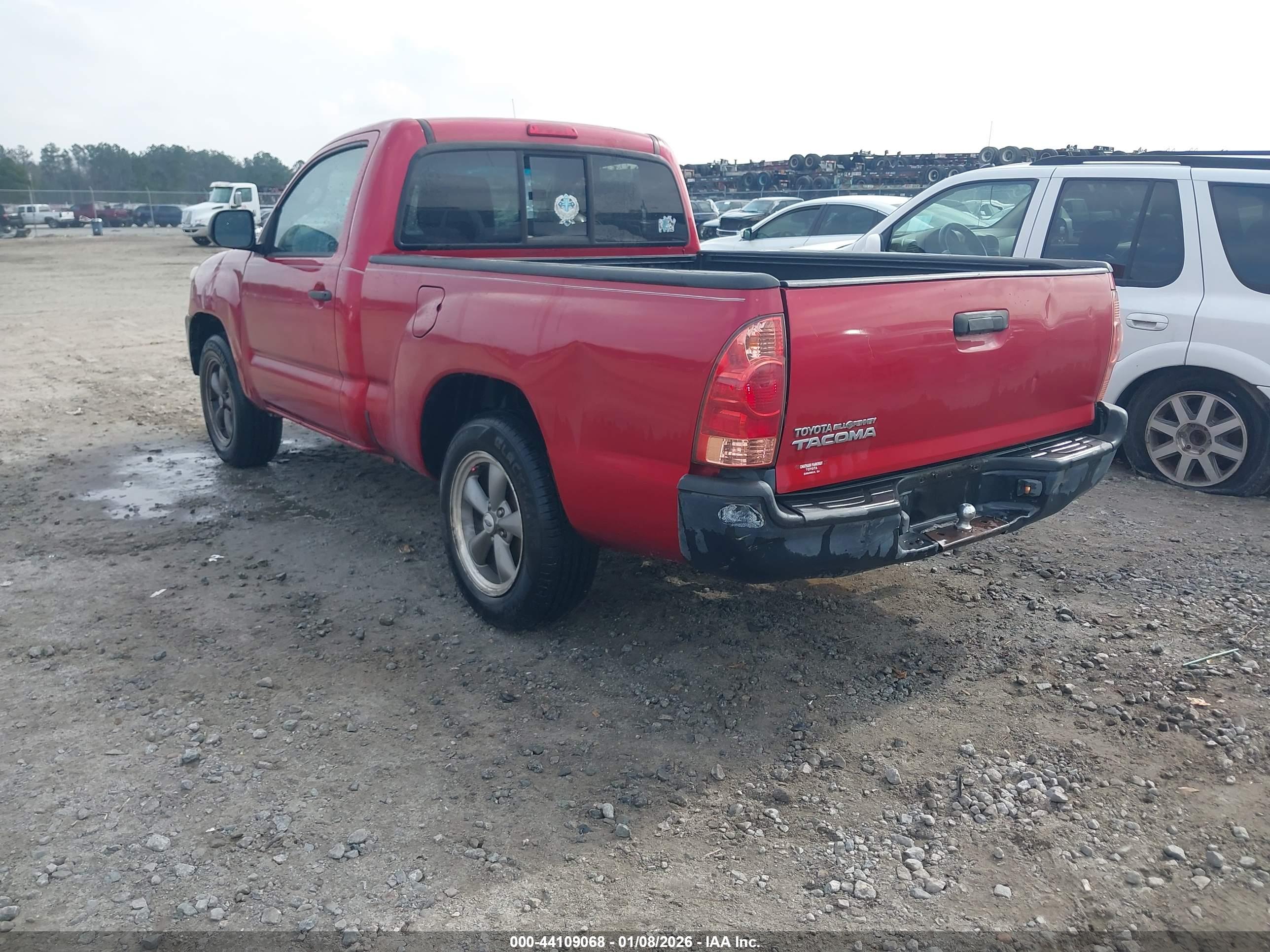 TOYOTA TACOMA image 3
