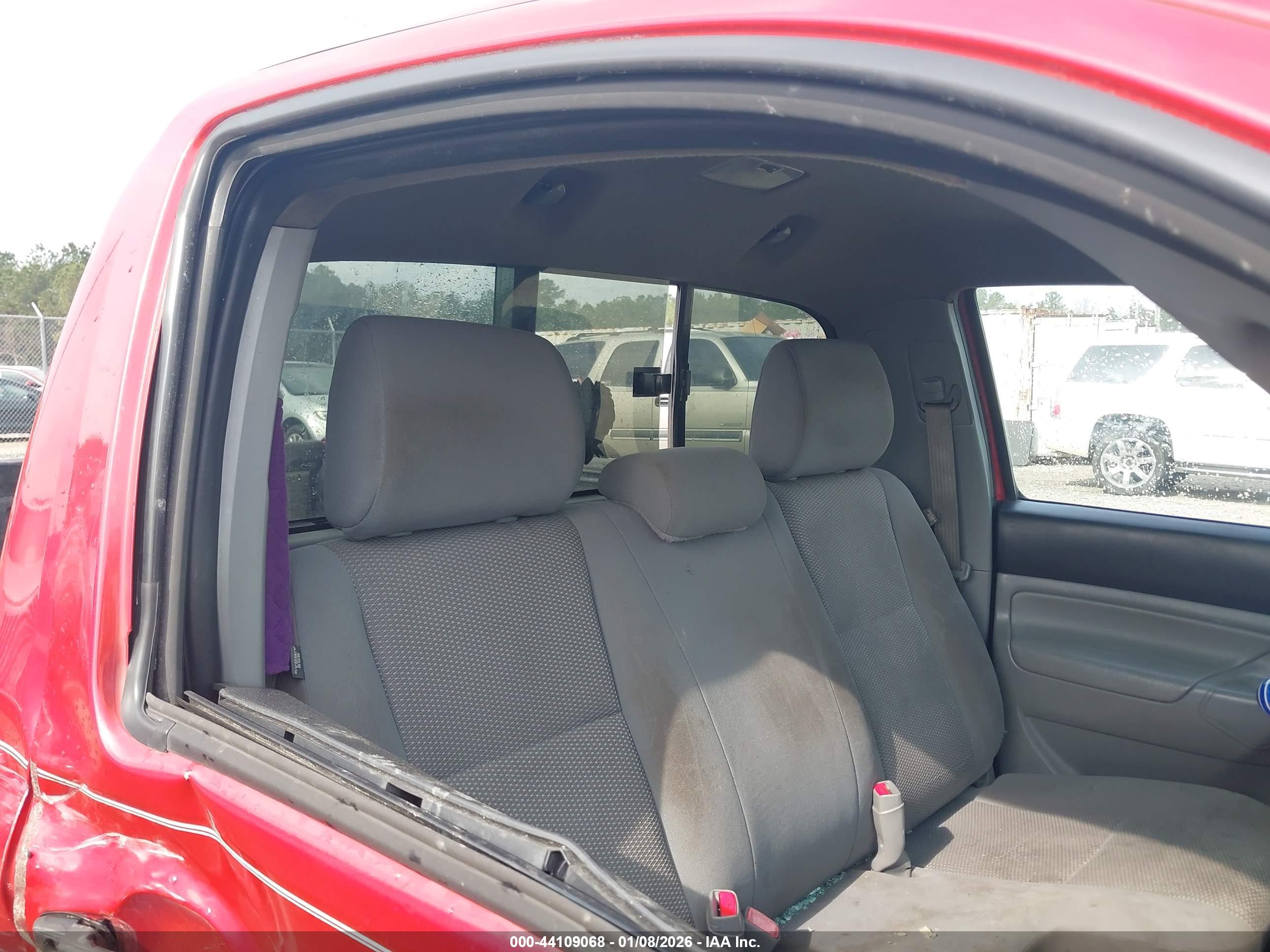 TOYOTA TACOMA image 8