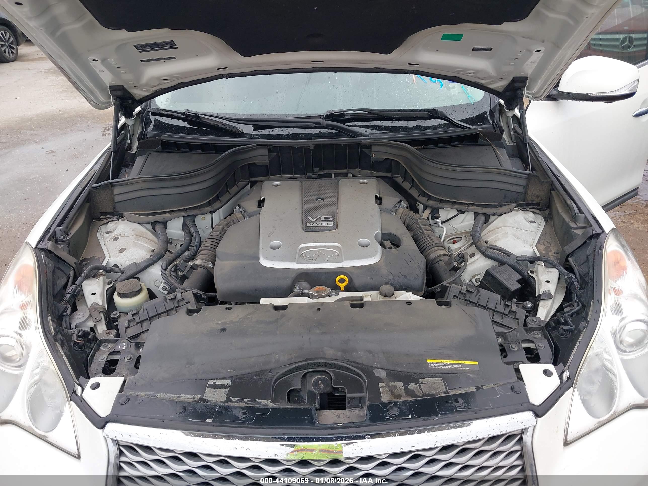 INFINITI QX50 image 10