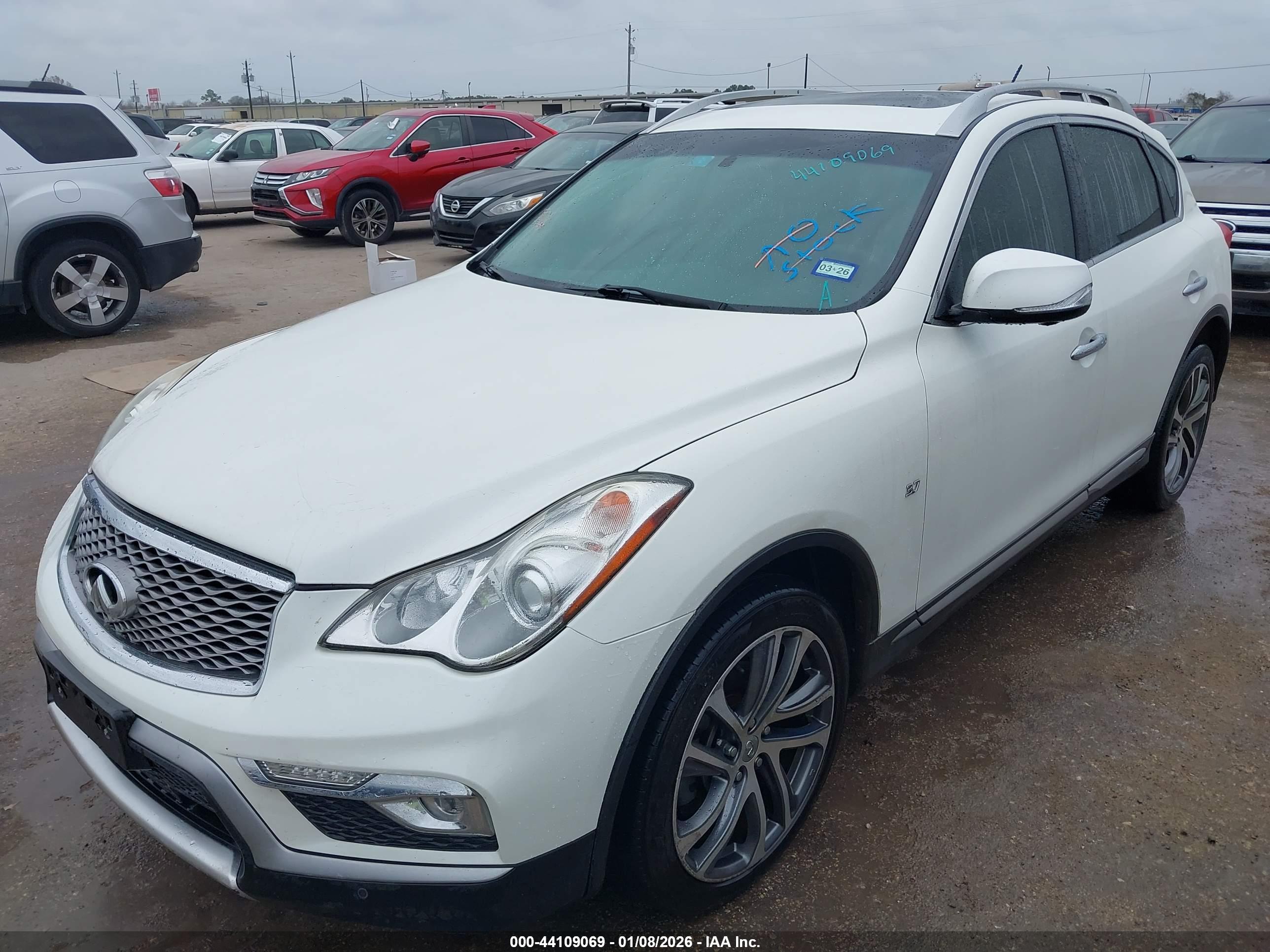 INFINITI QX50 image 2