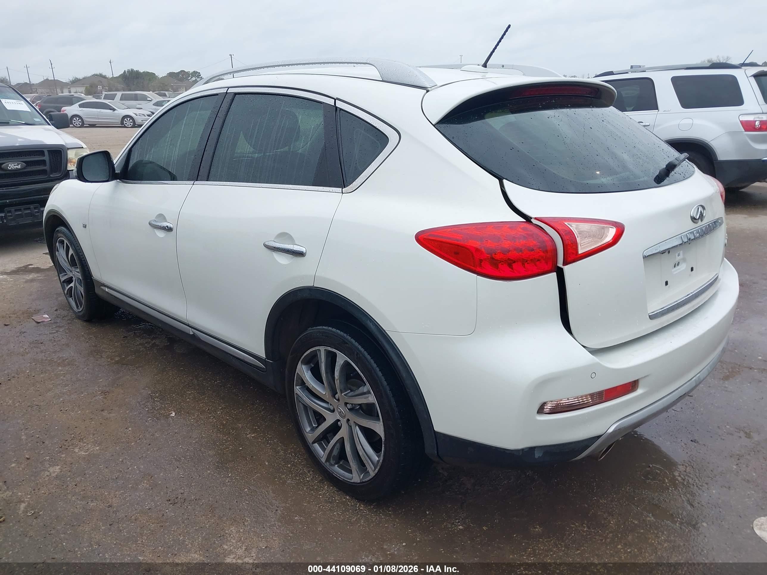 INFINITI QX50 image 3