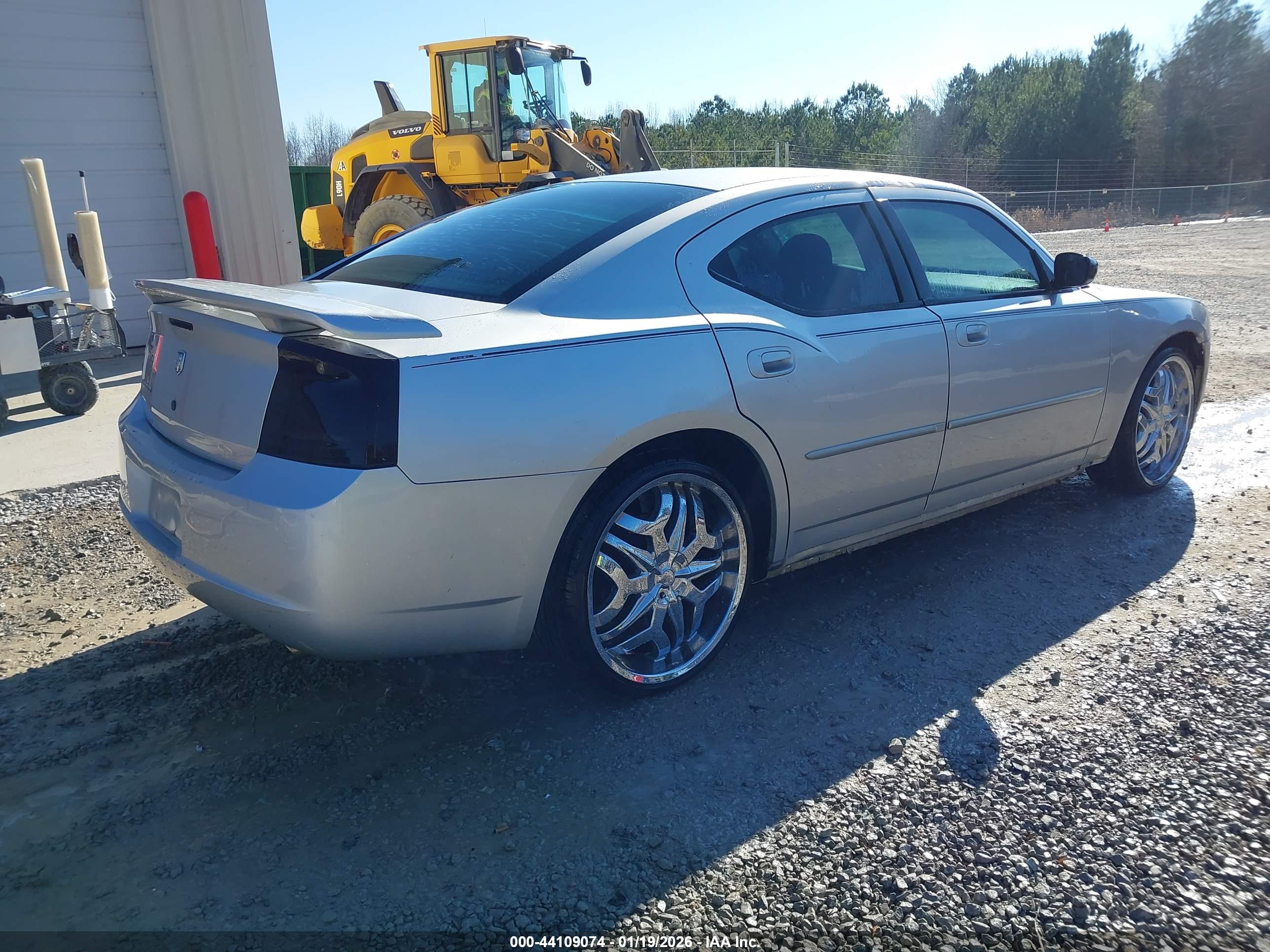 DODGE CHARGER image 4