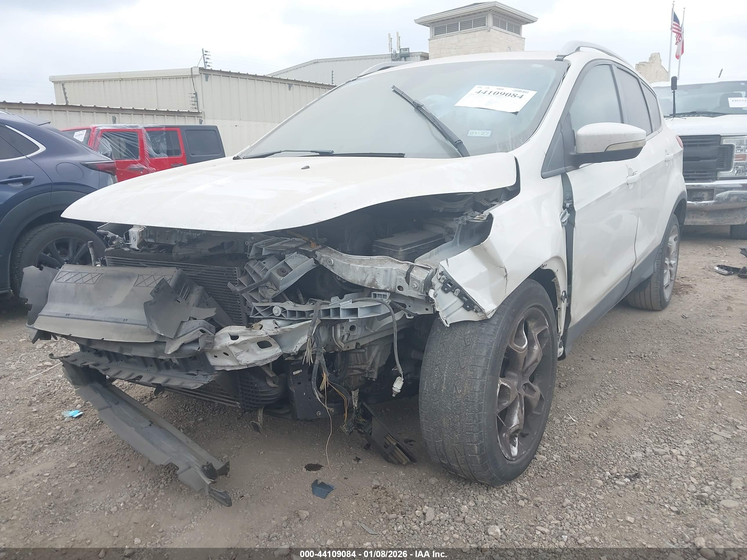 FORD ESCAPE image 6