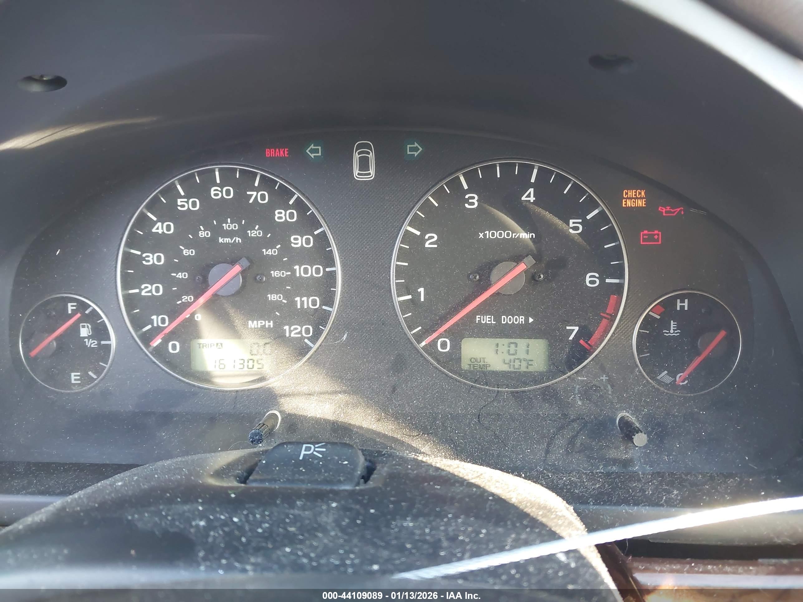 SUBARU OUTBACK image 7