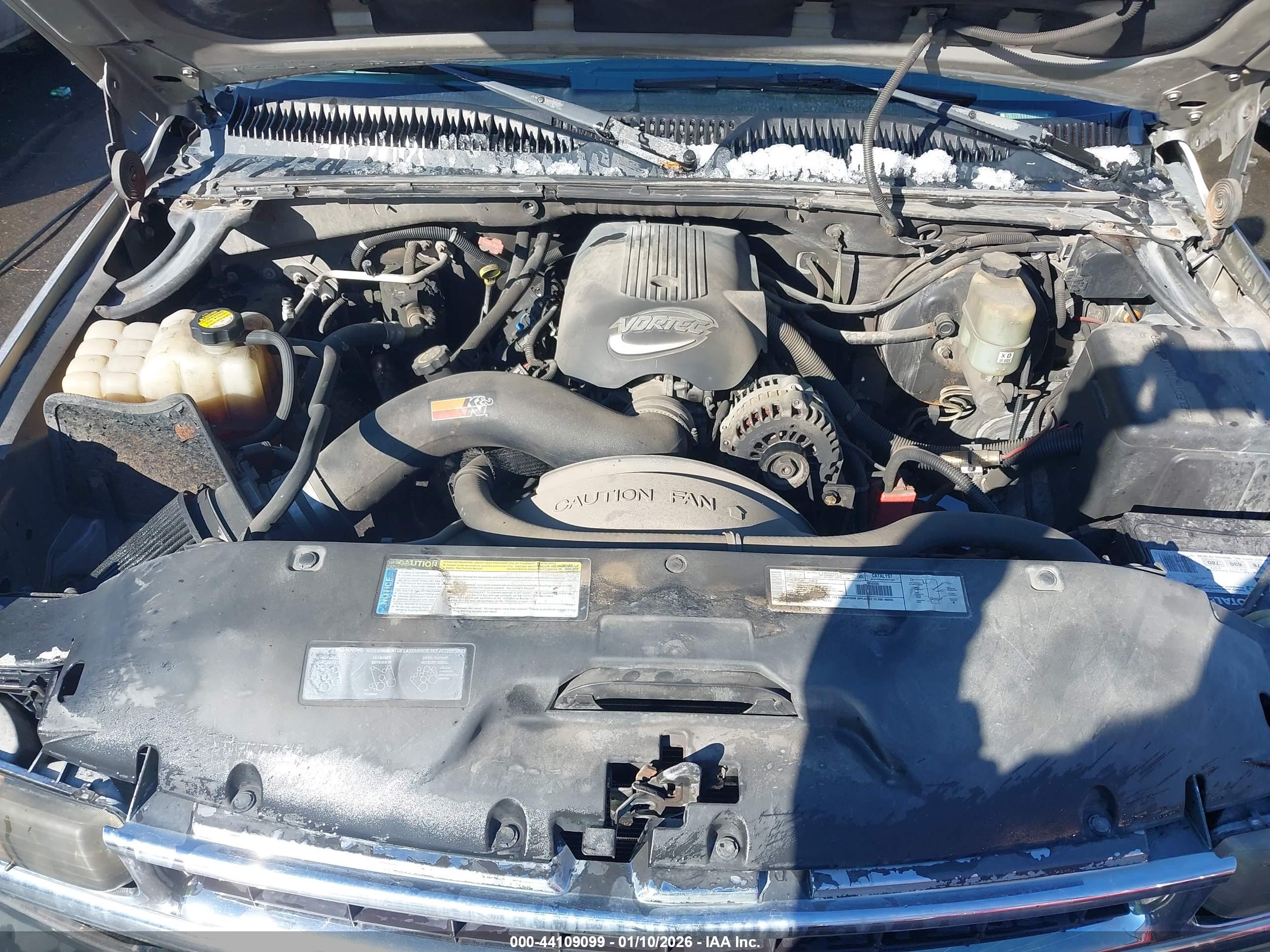 CHEVROLET TAHOE image 10