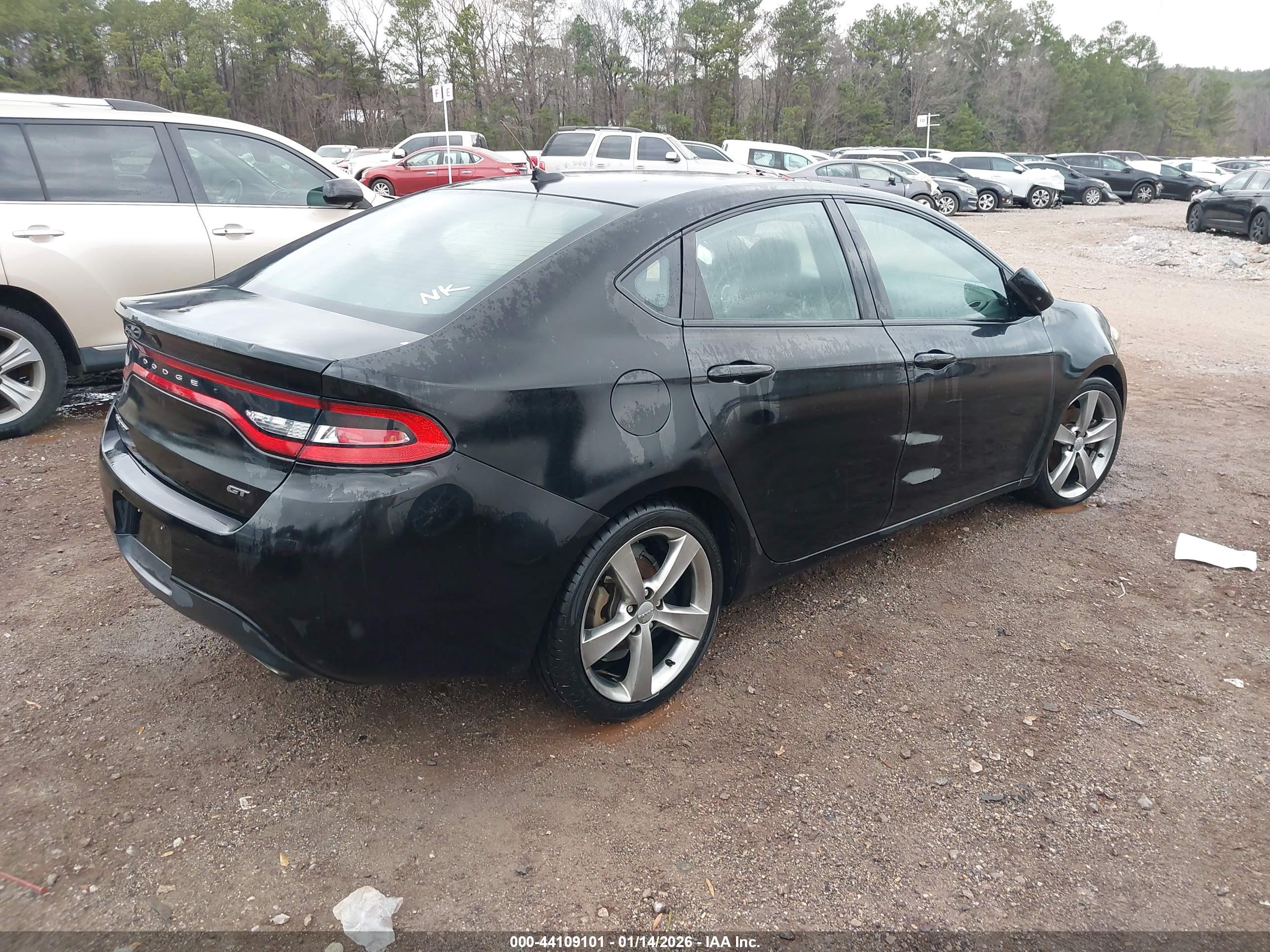 DODGE DART image 4