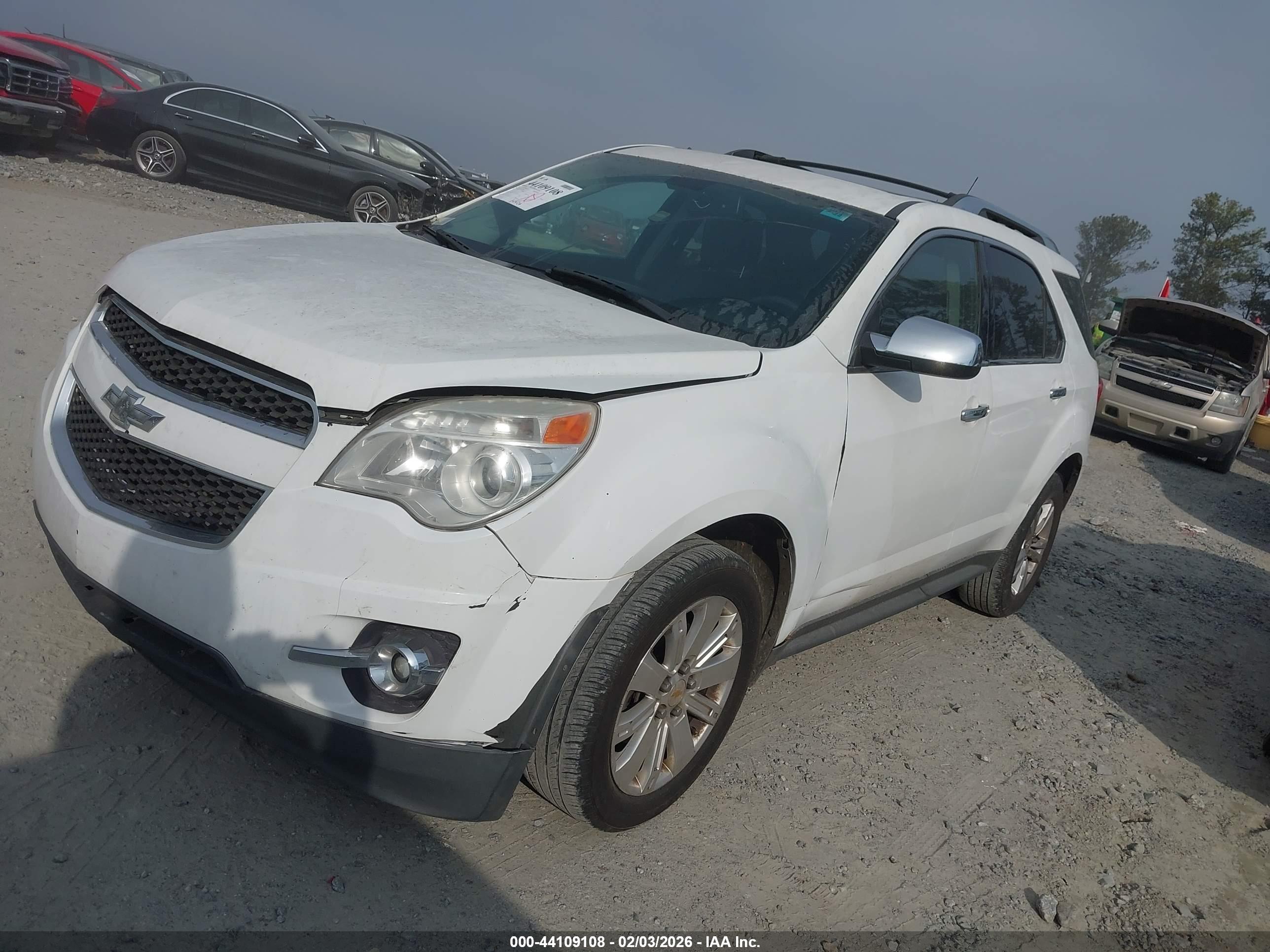 CHEVROLET EQUINOX image 2