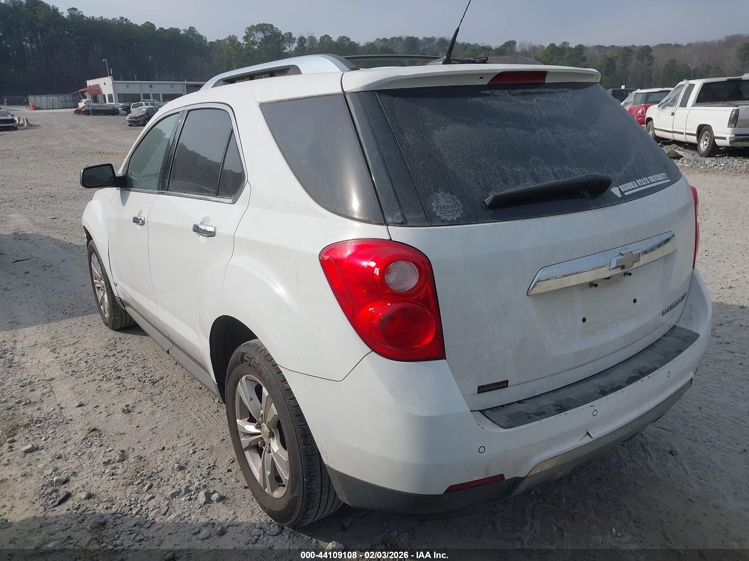 CHEVROLET EQUINOX image 3