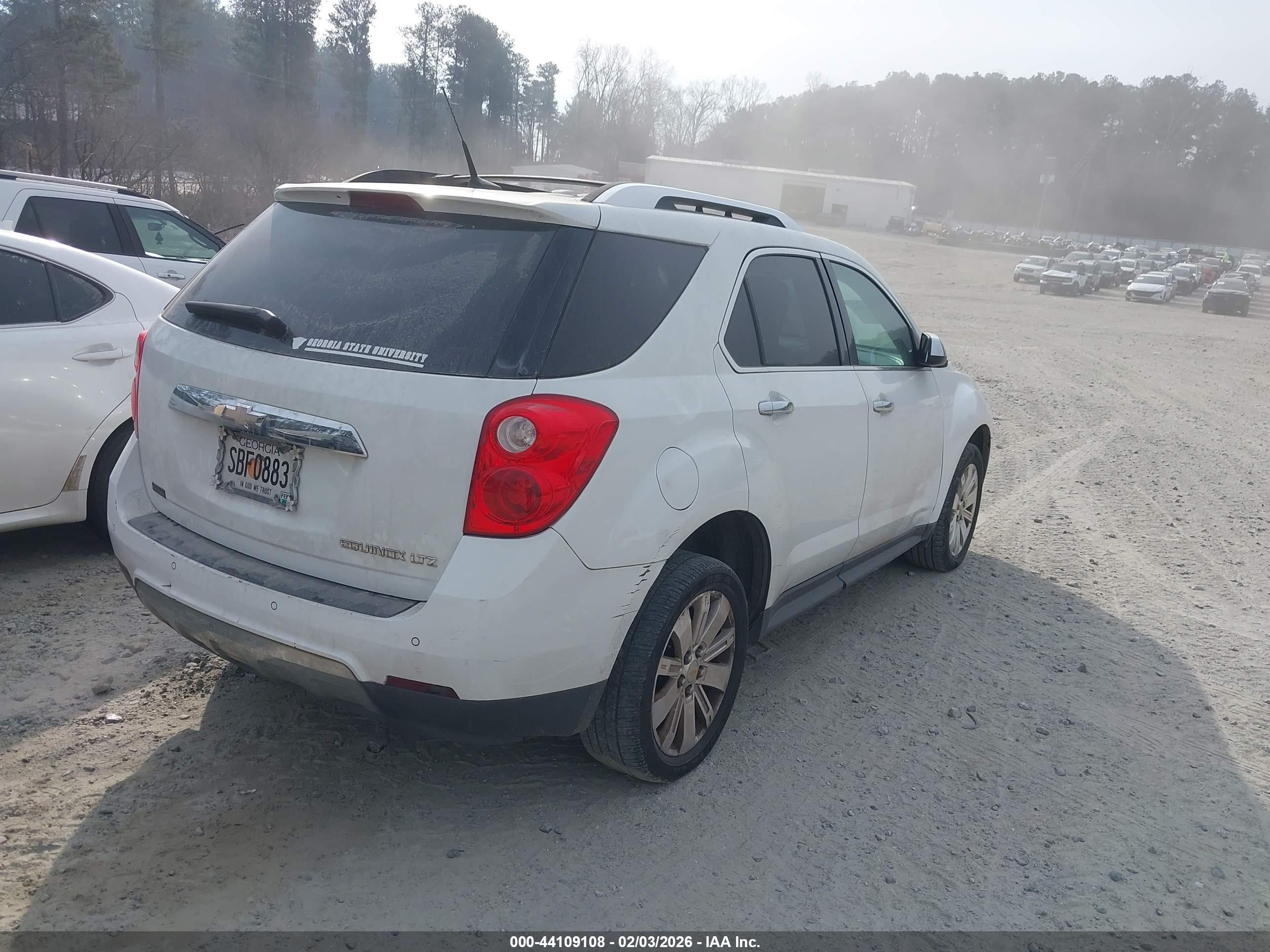 CHEVROLET EQUINOX image 4