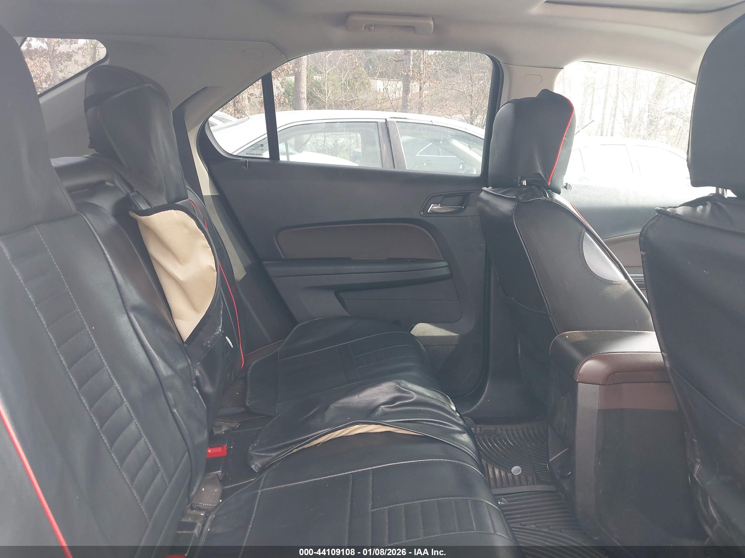 CHEVROLET EQUINOX image 8