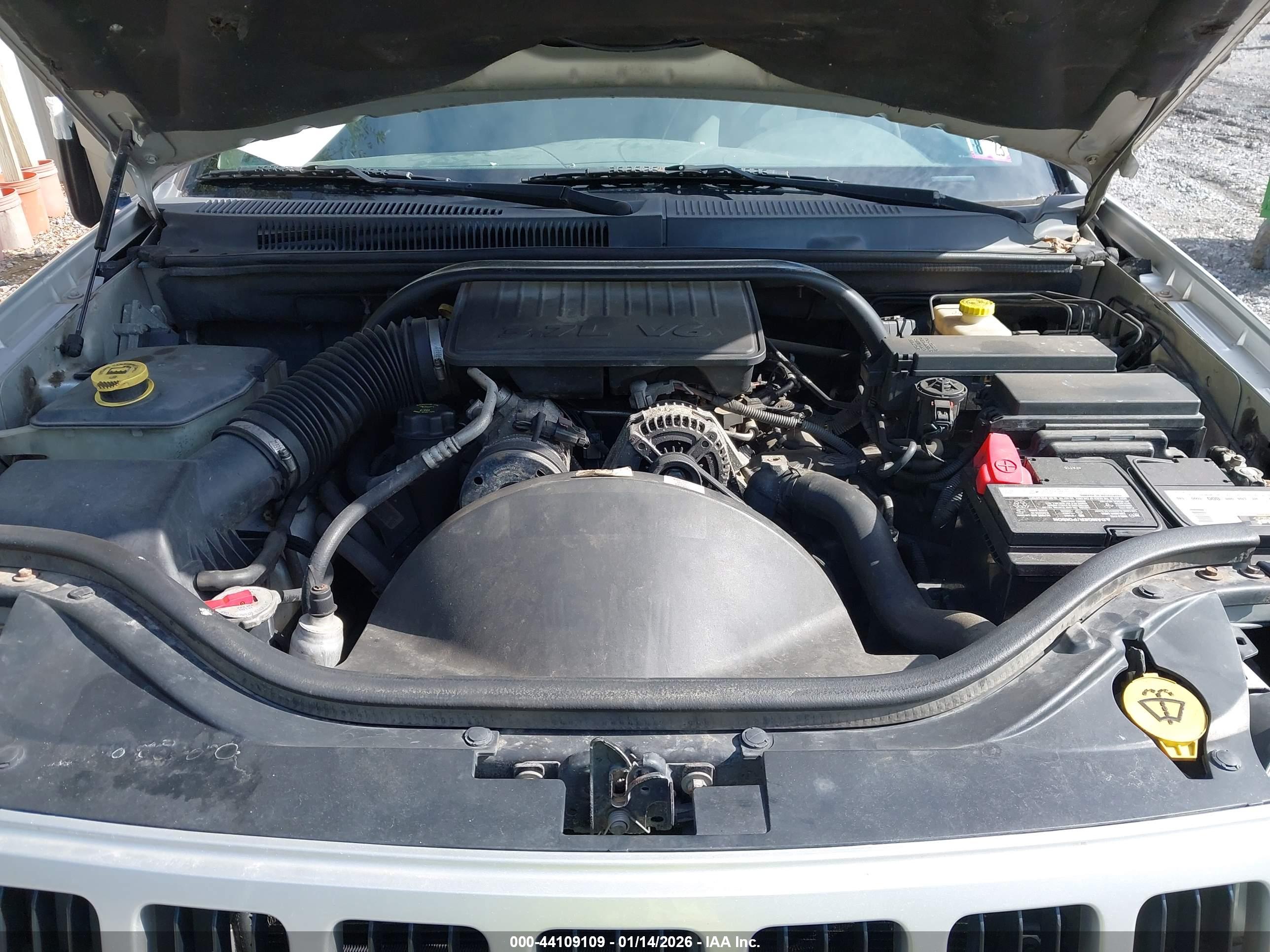 JEEP GRAND image 10