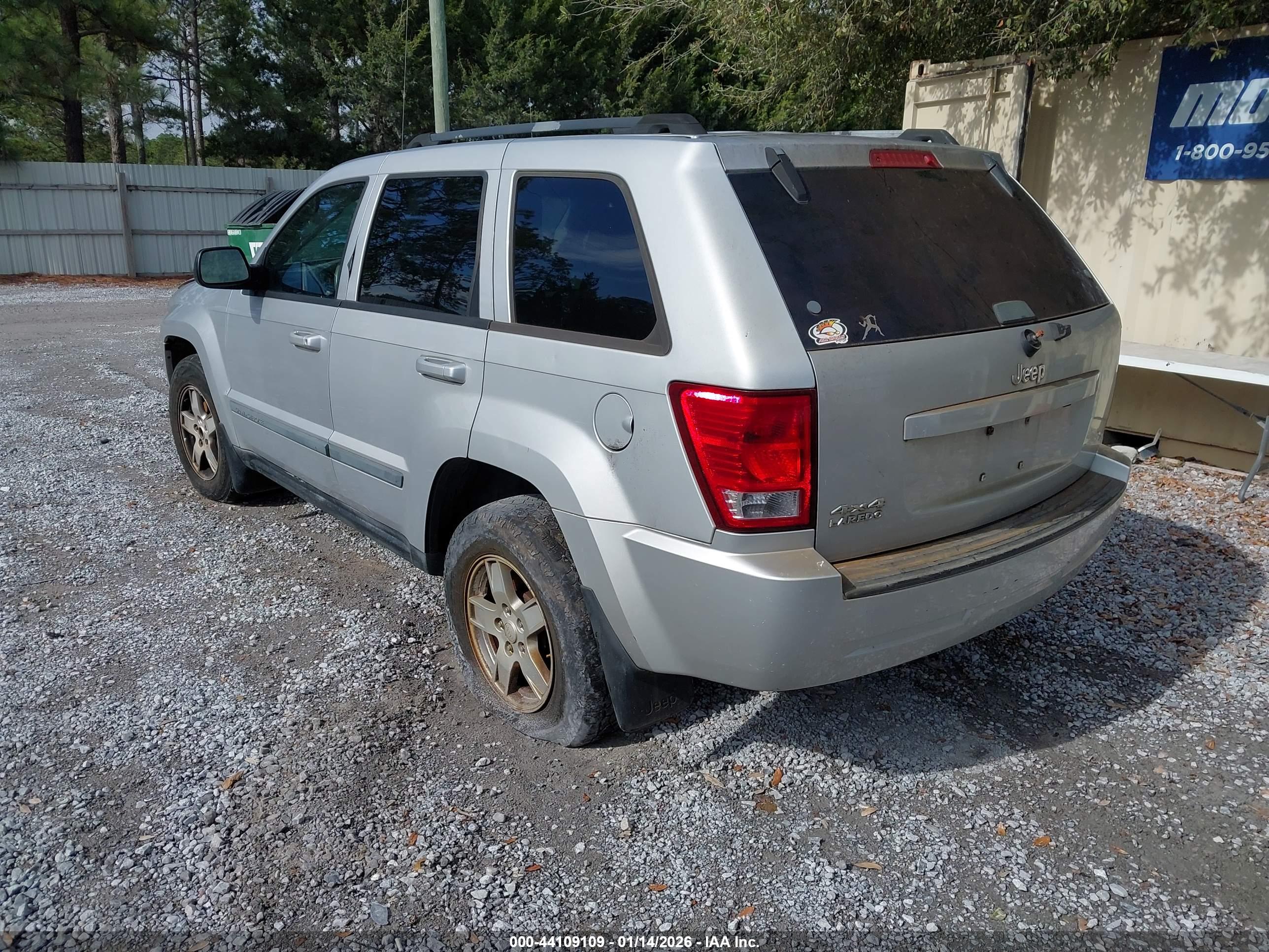 JEEP GRAND image 3