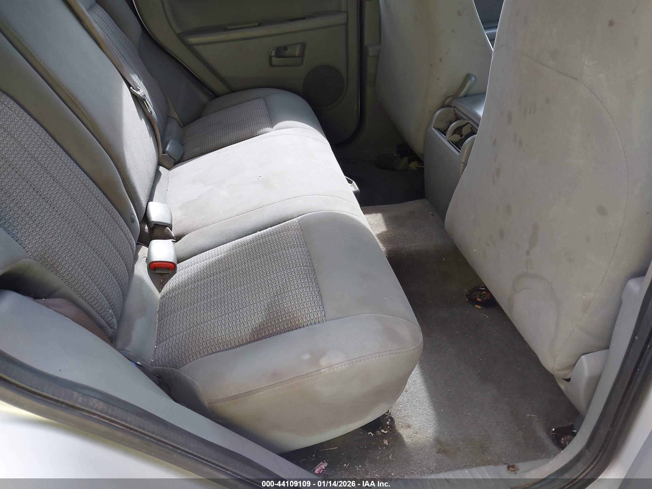 JEEP GRAND image 8