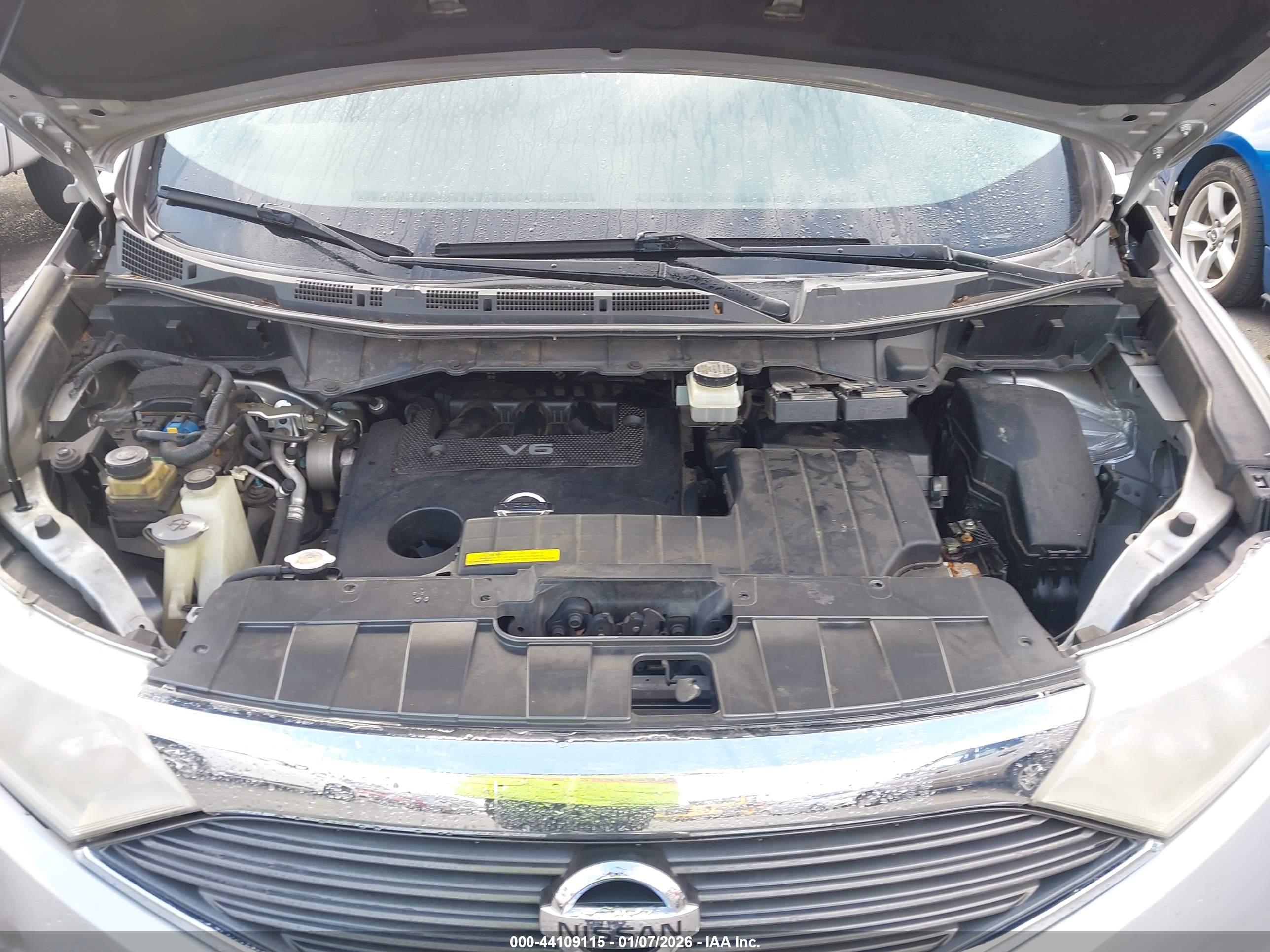 NISSAN QUEST image 10