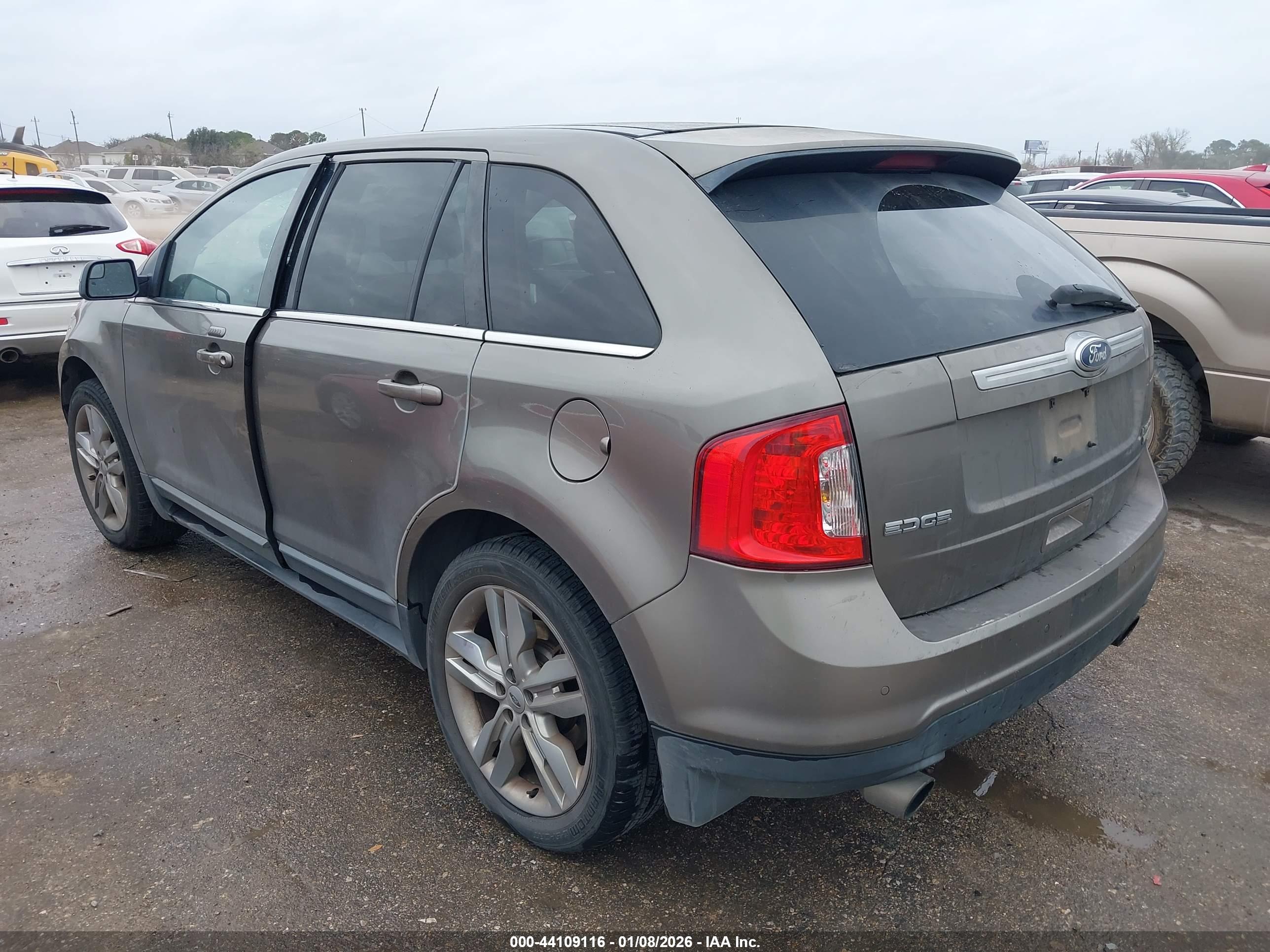 FORD EDGE image 3