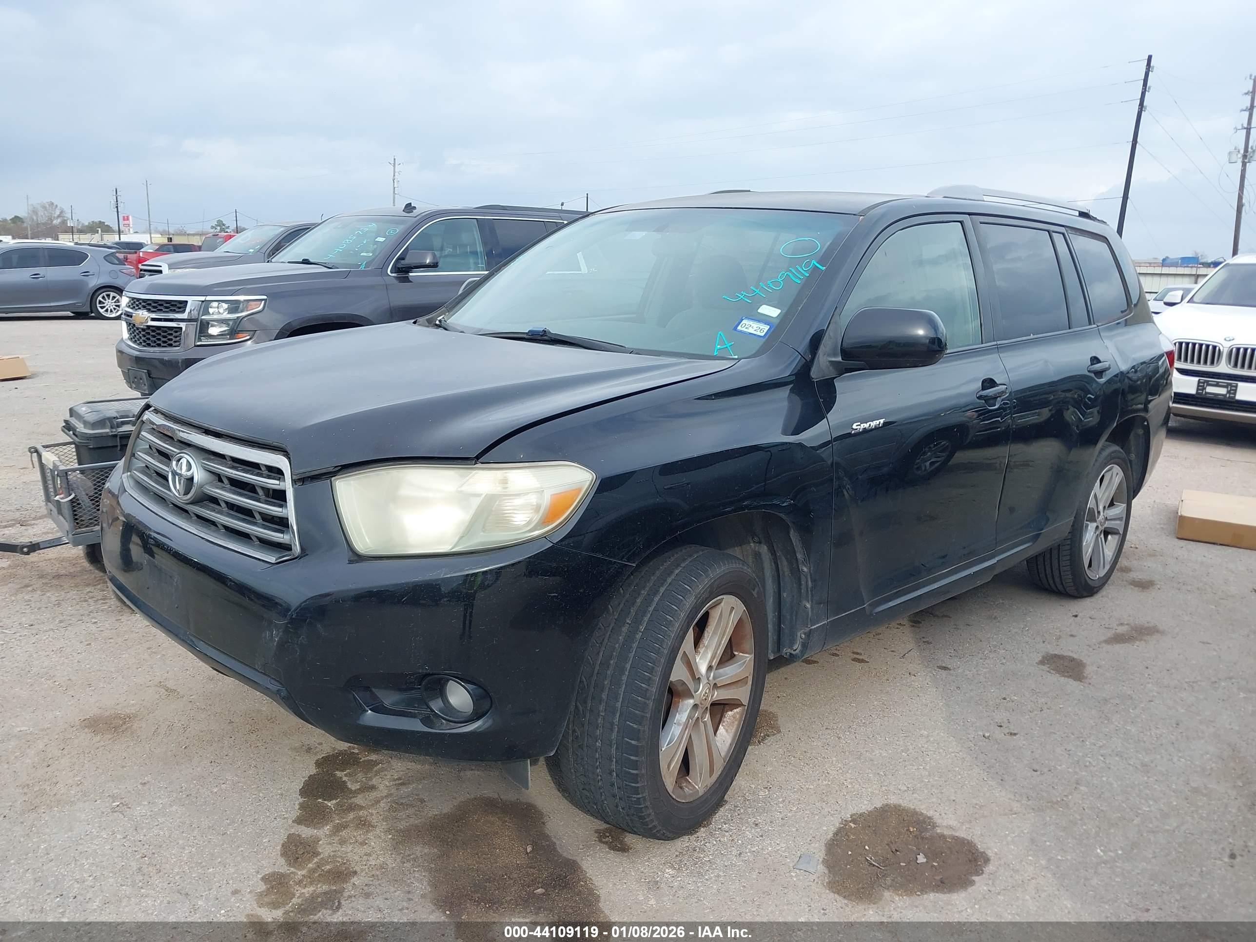 TOYOTA HIGHLANDER image 2