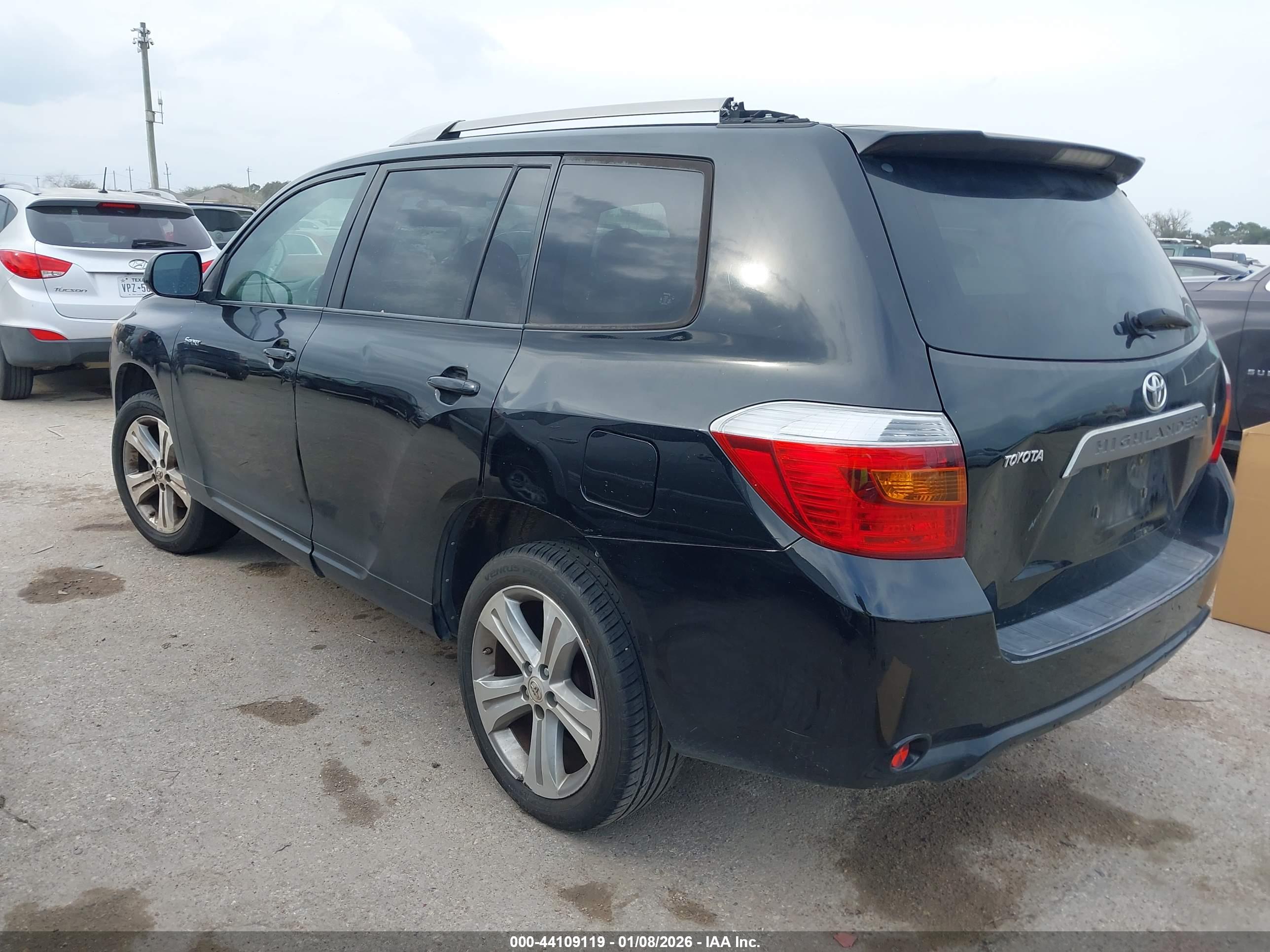 TOYOTA HIGHLANDER image 3