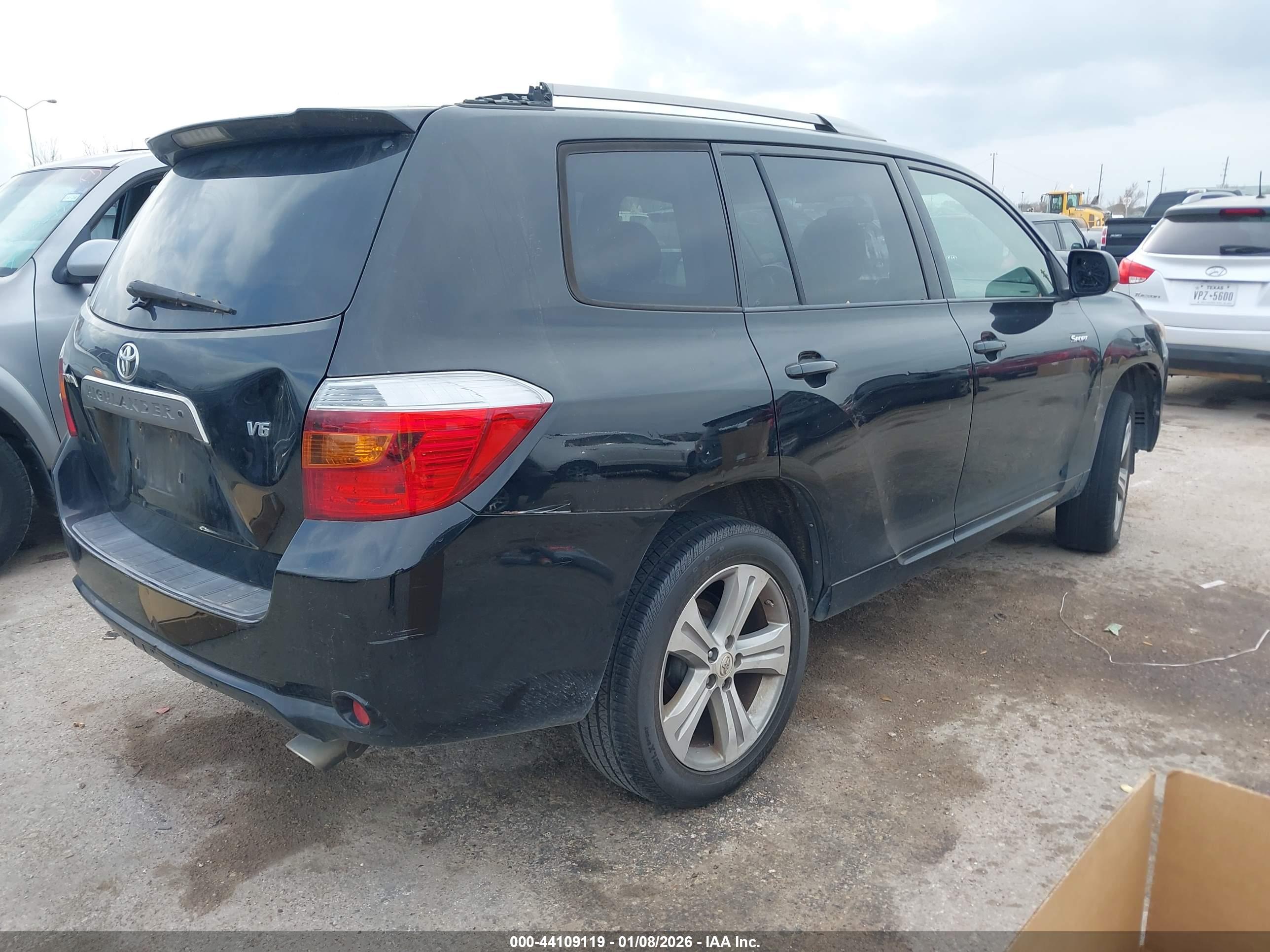 TOYOTA HIGHLANDER image 4