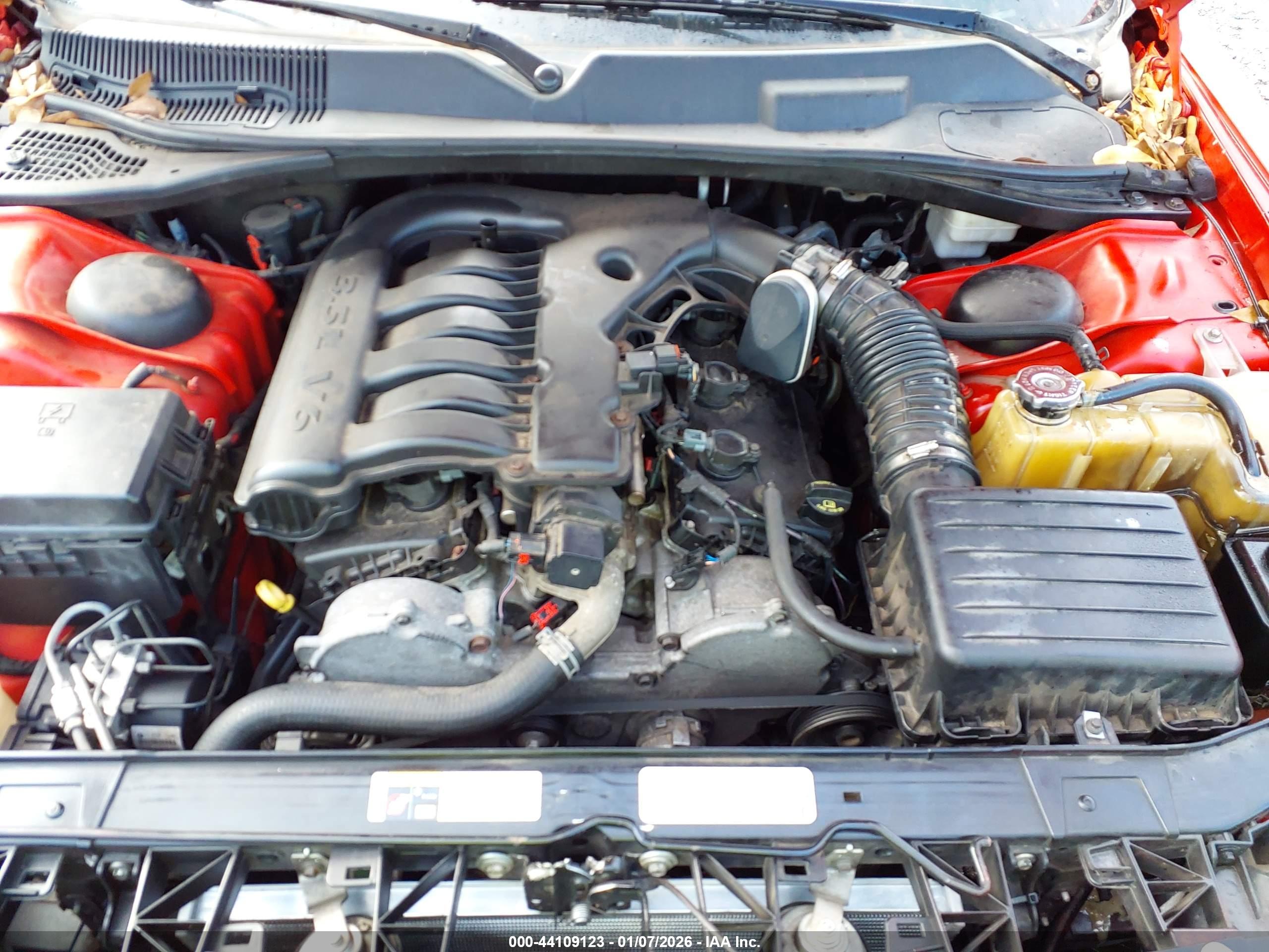 DODGE CHALLENGER image 10