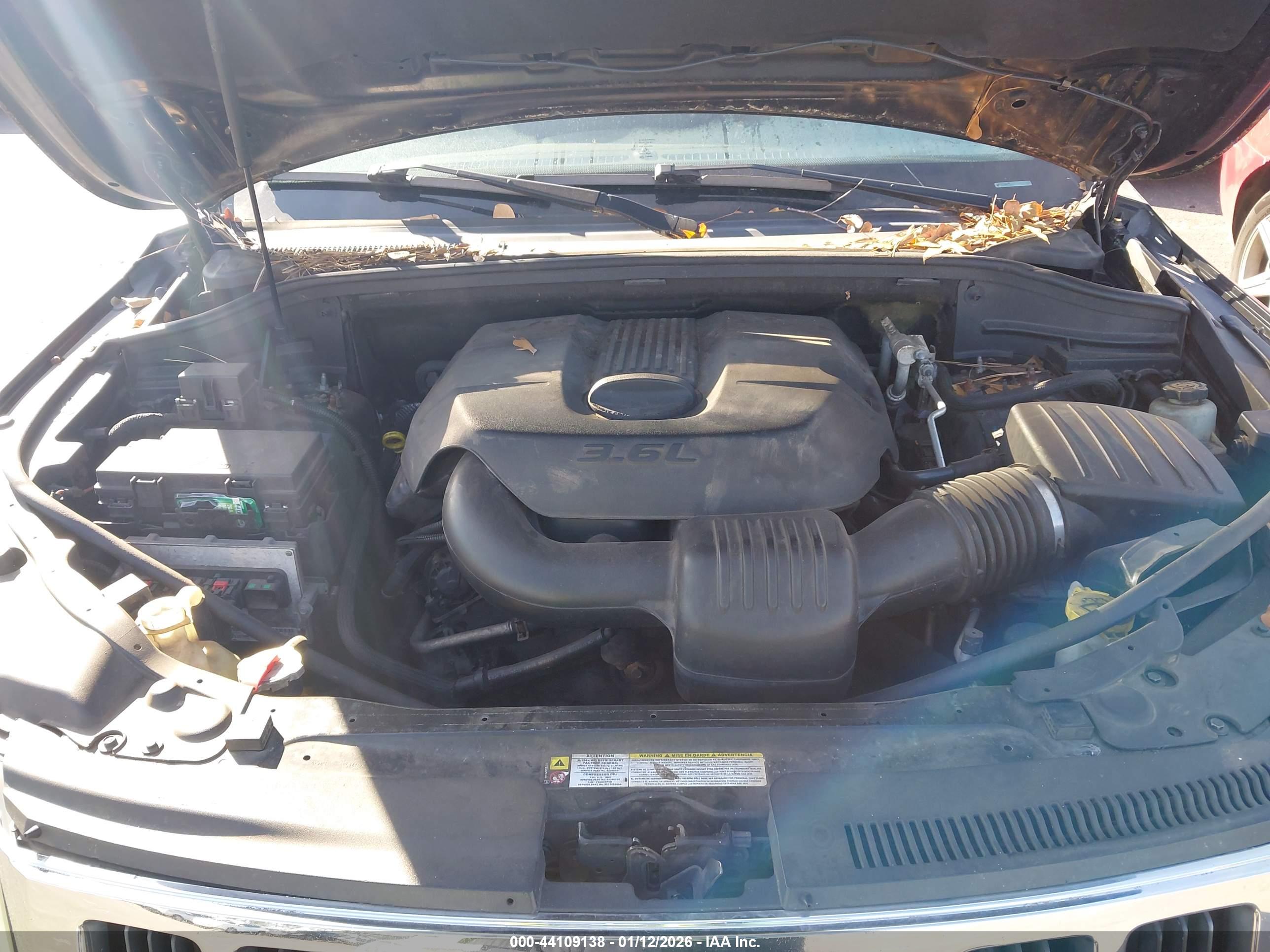 JEEP GRAND image 10