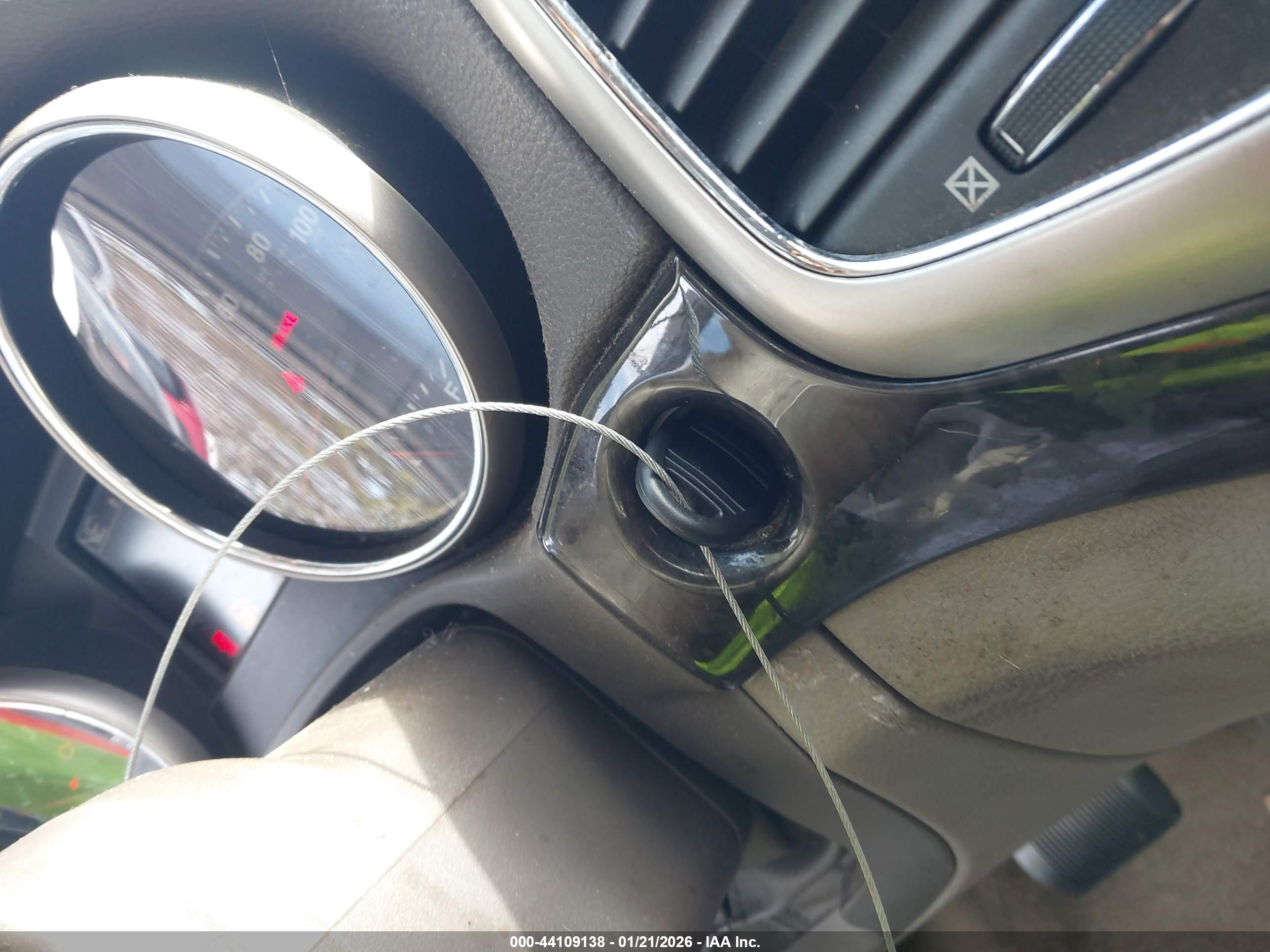 JEEP GRAND image 11