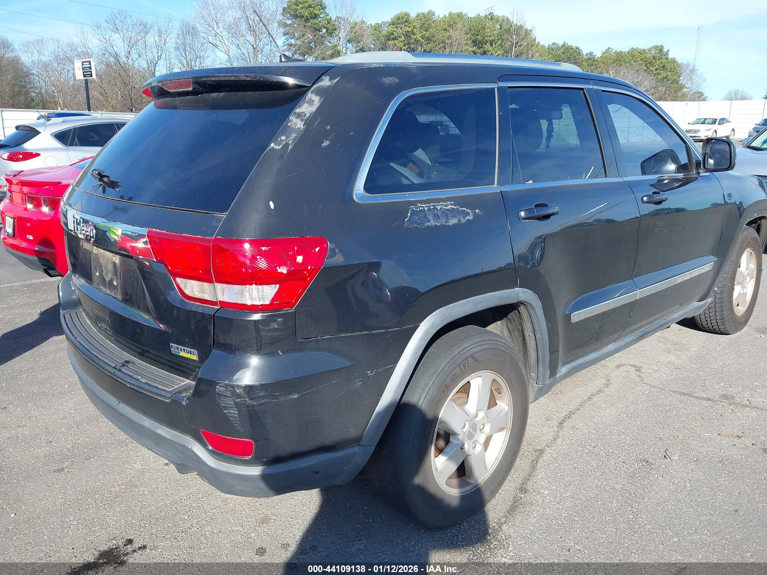 JEEP GRAND image 4