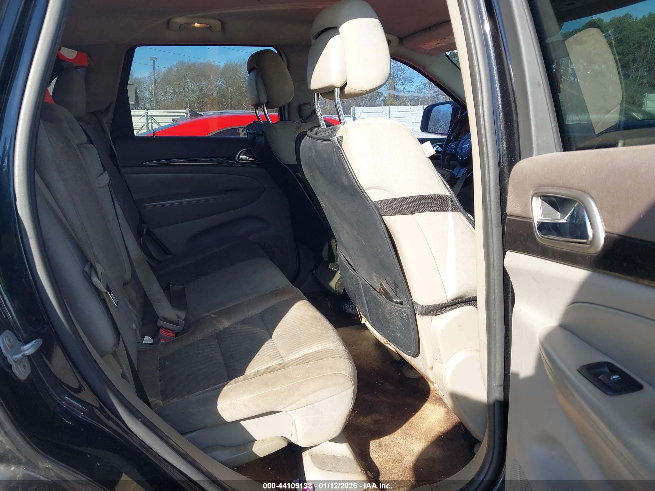 JEEP GRAND image 5