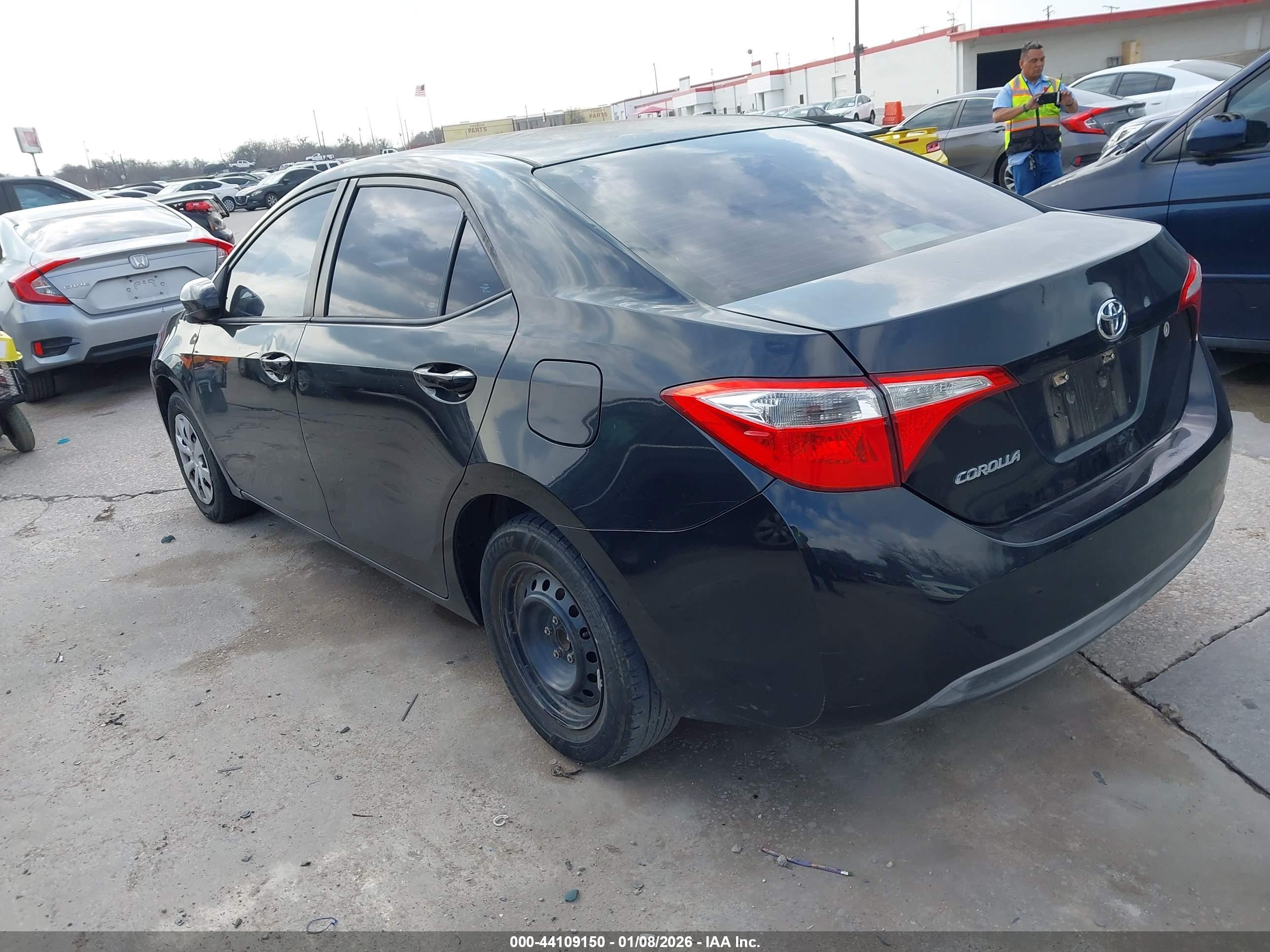 TOYOTA COROLLA image 3