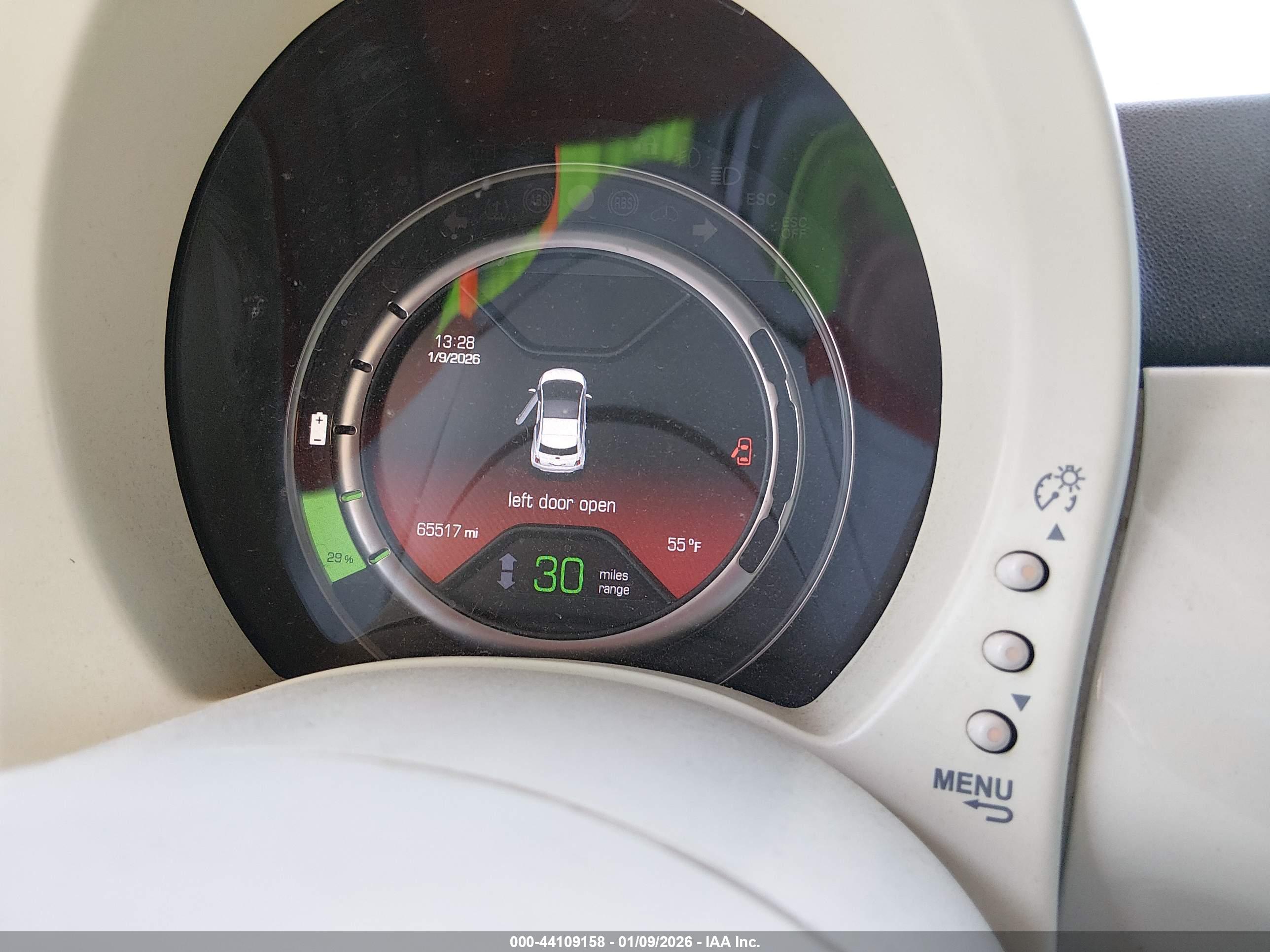 FIAT 500E image 7