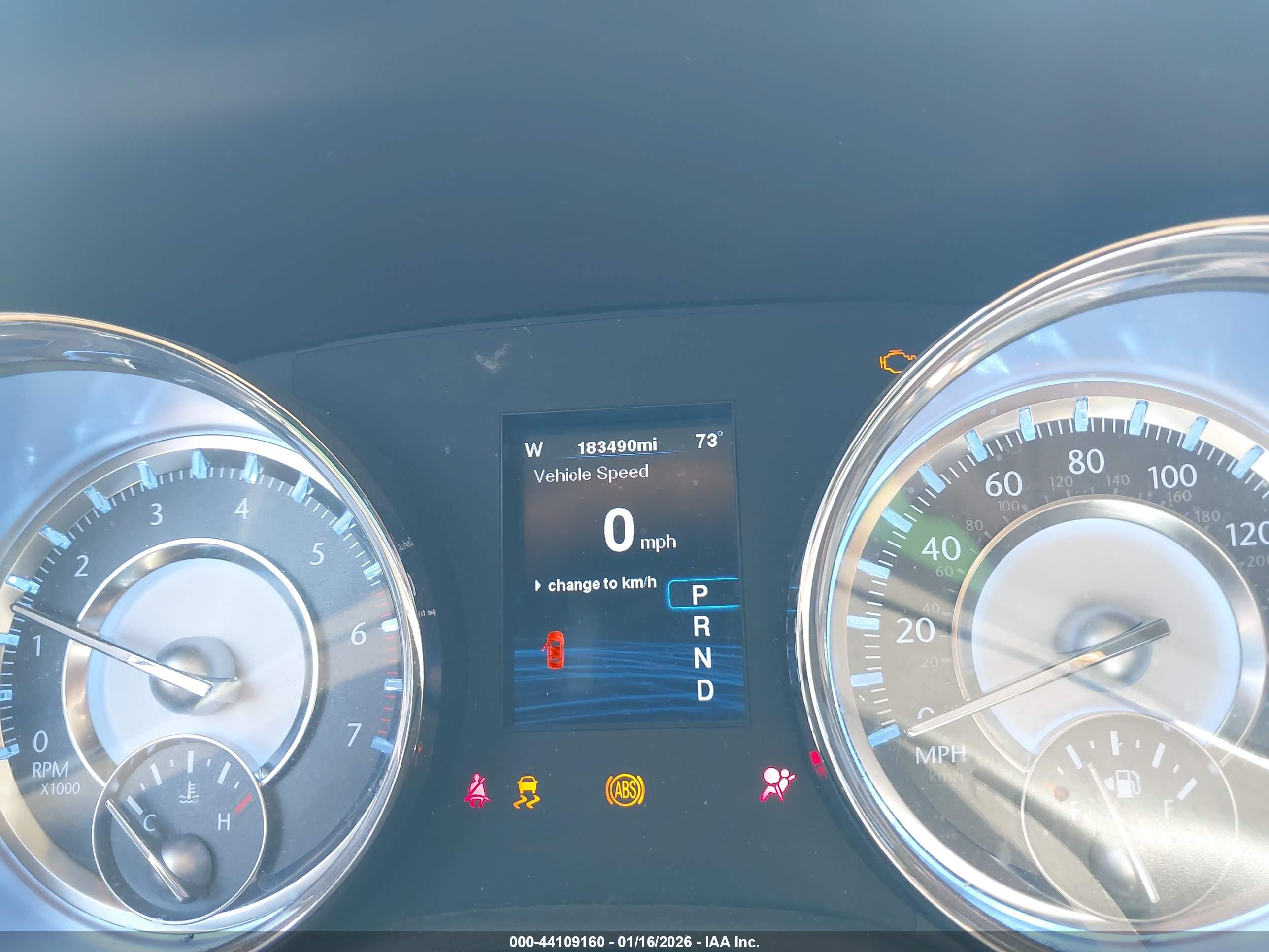 CHRYSLER 300C image 7