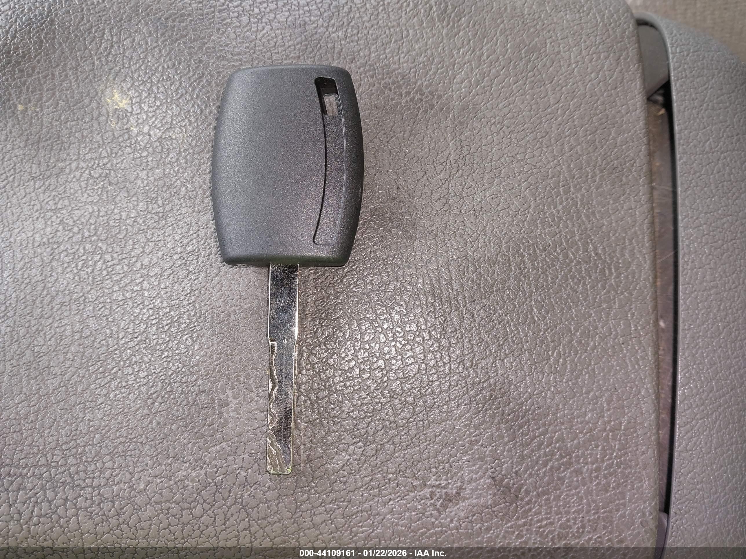 FORD ESCAPE image 11