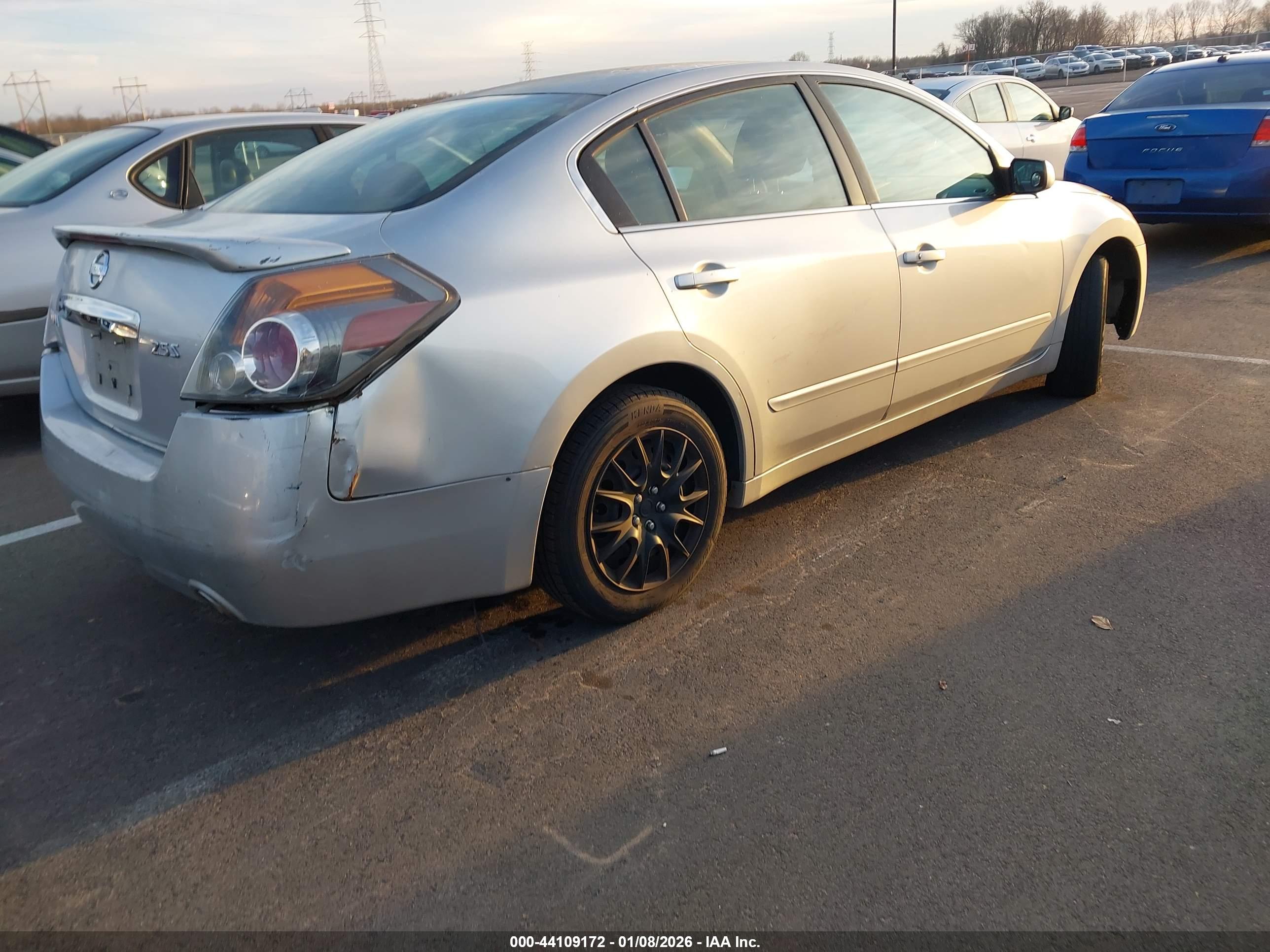 NISSAN ALTIMA image 4