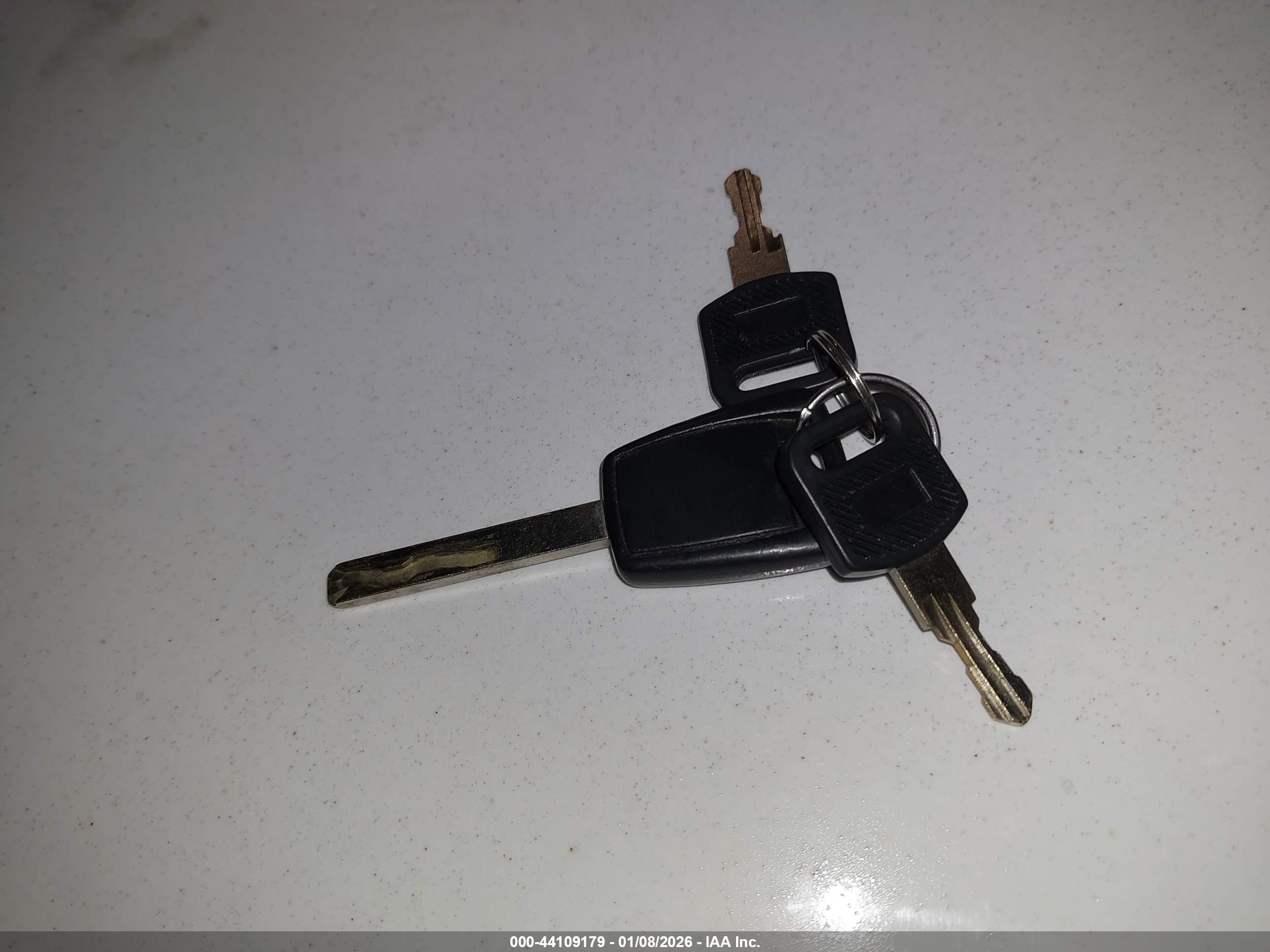 CHEVROLET EQUINOX image 11