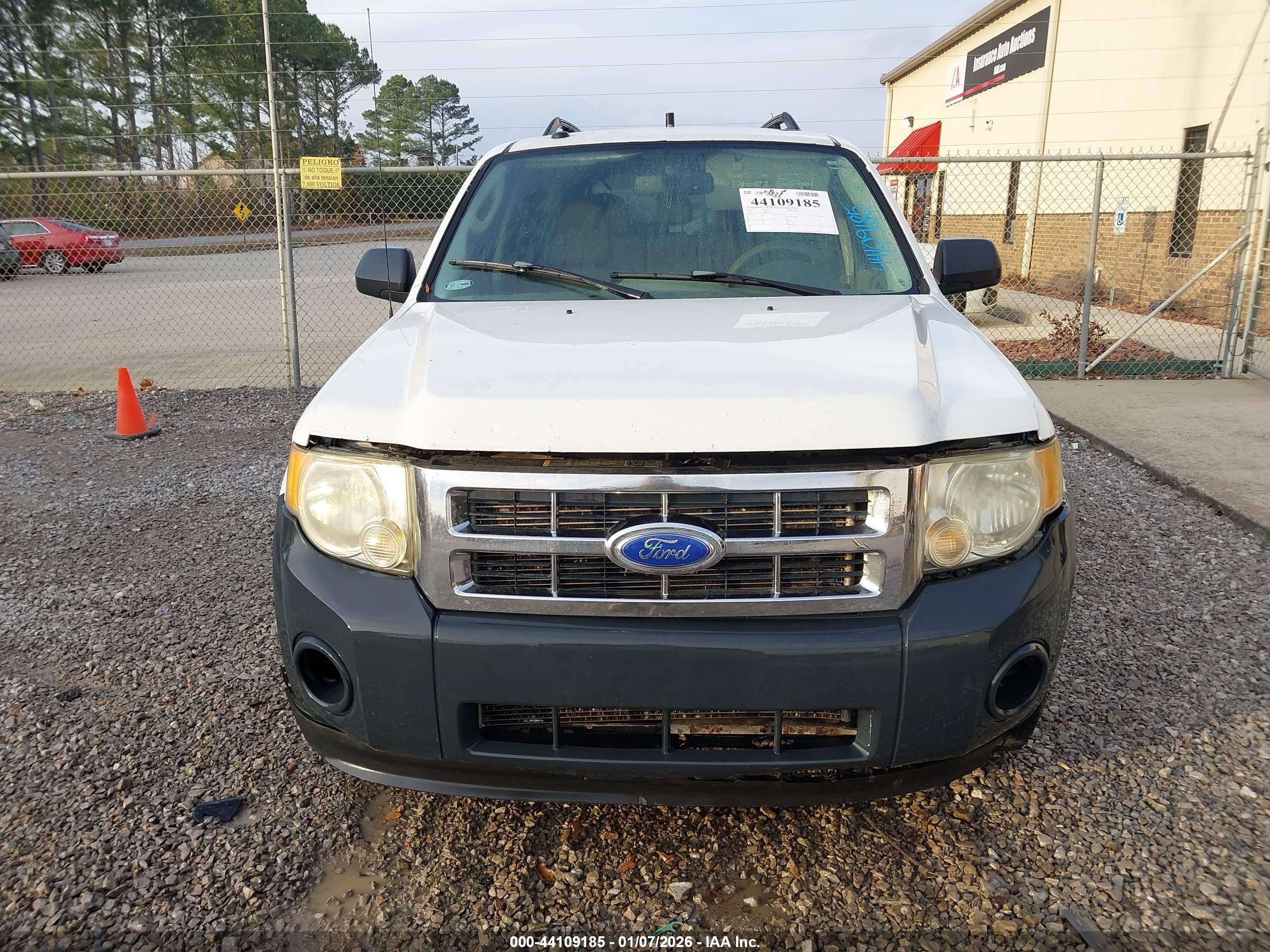 FORD ESCAPE image 6