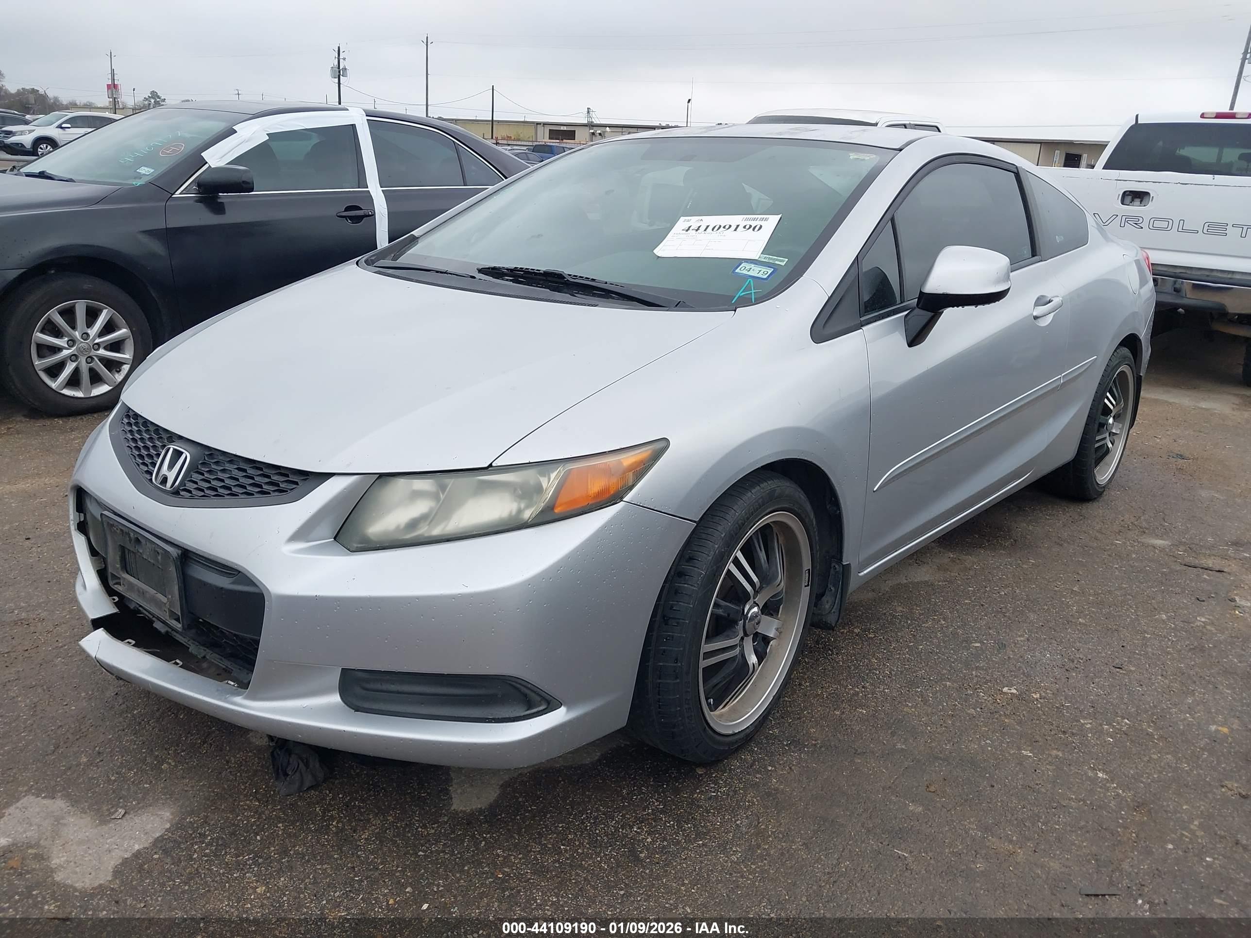 HONDA CIVIC image 2