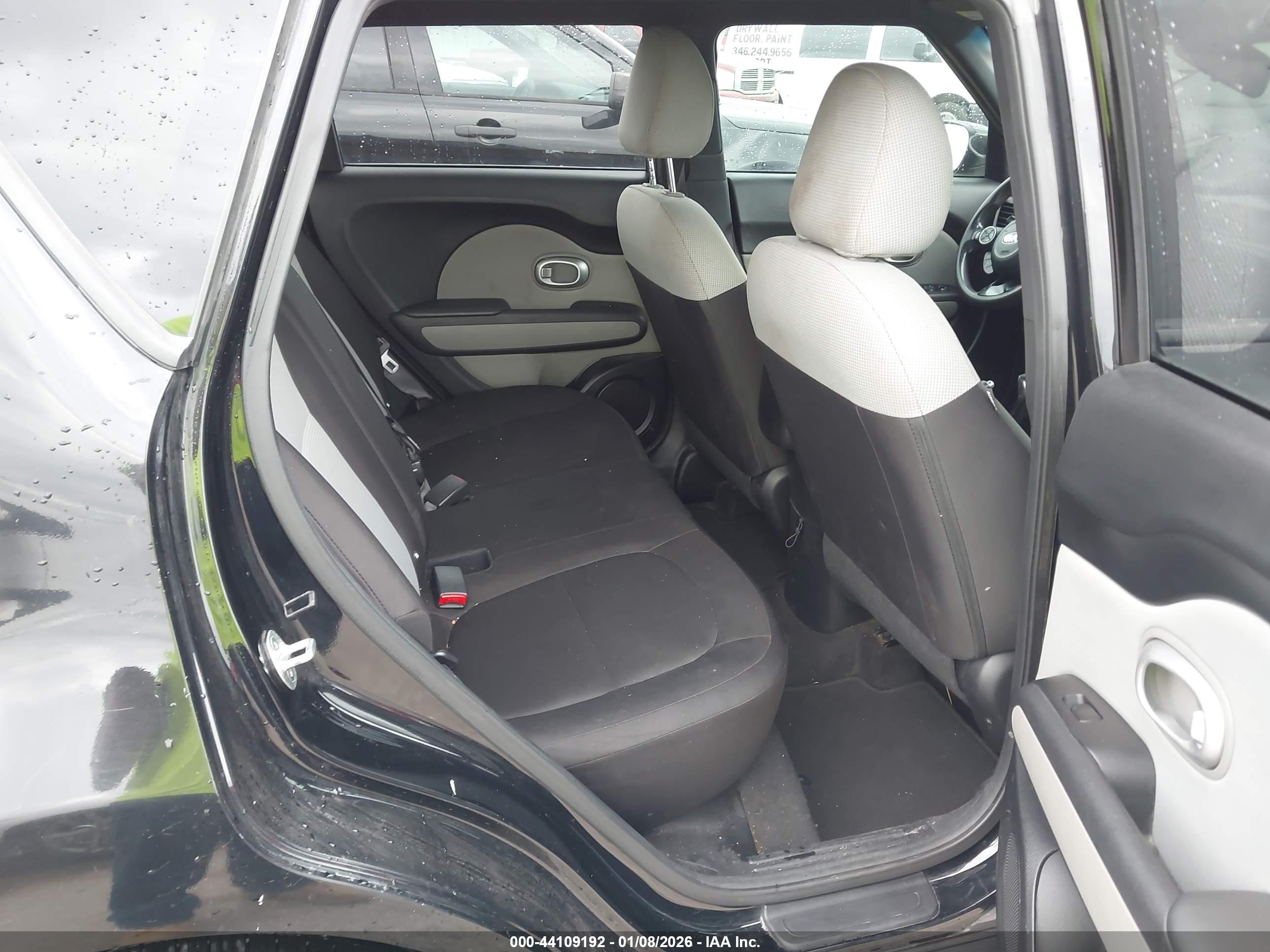 KIA SOUL image 8