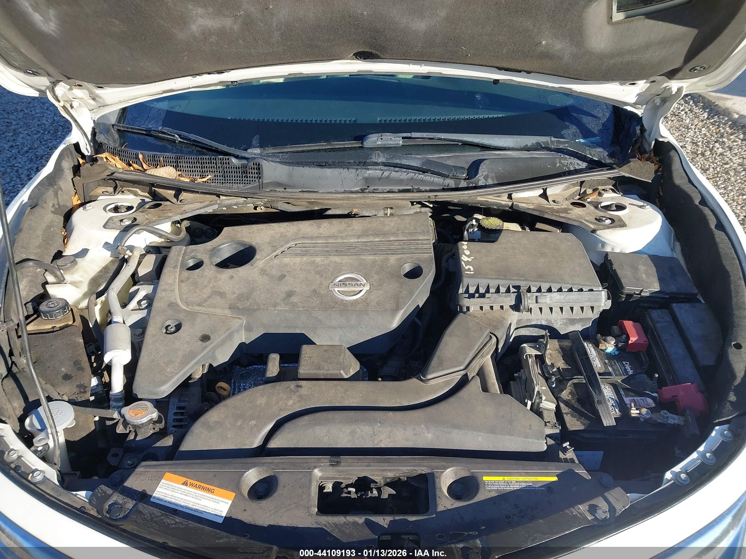 NISSAN ALTIMA image 10