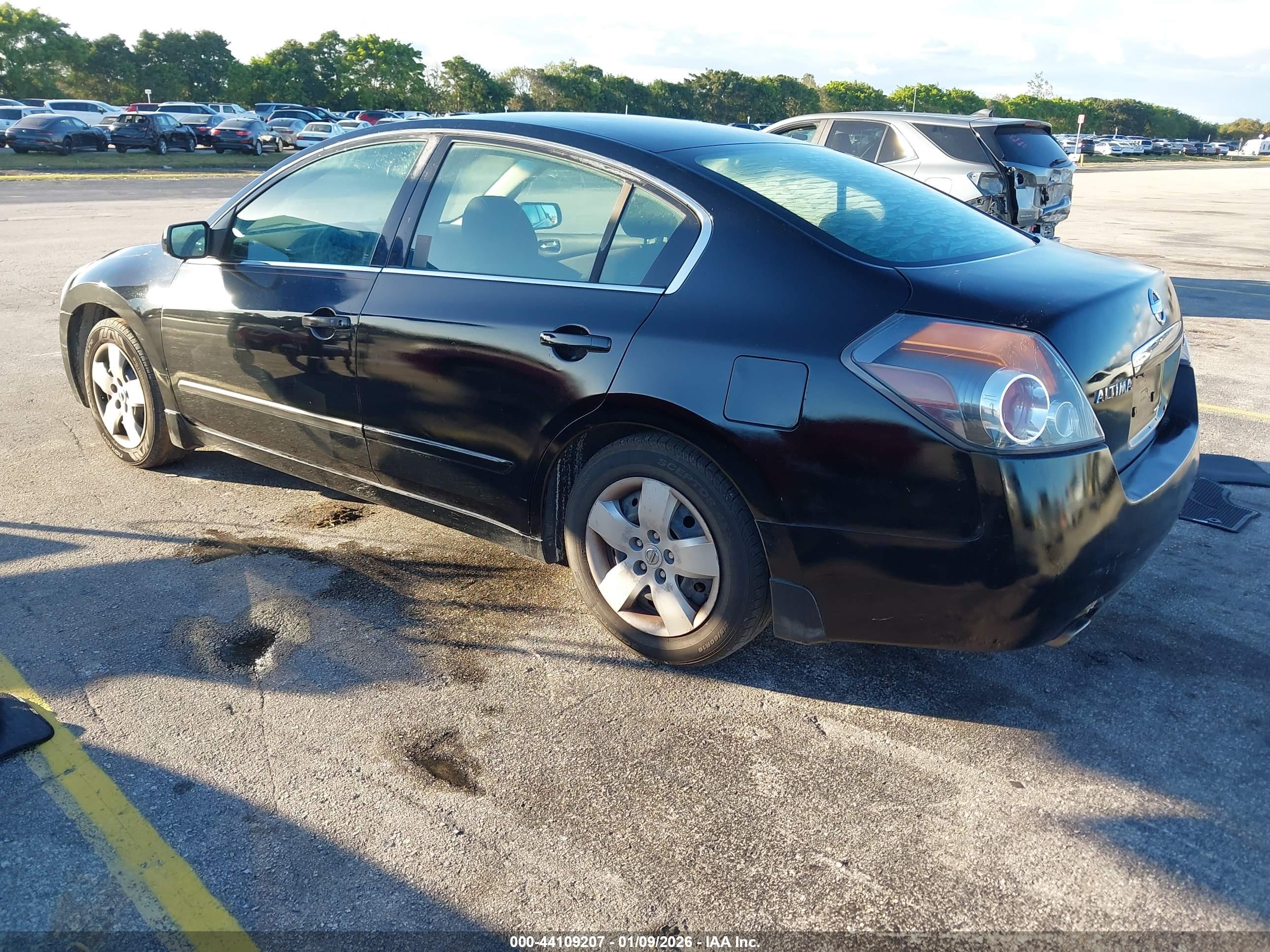 NISSAN ALTIMA image 3