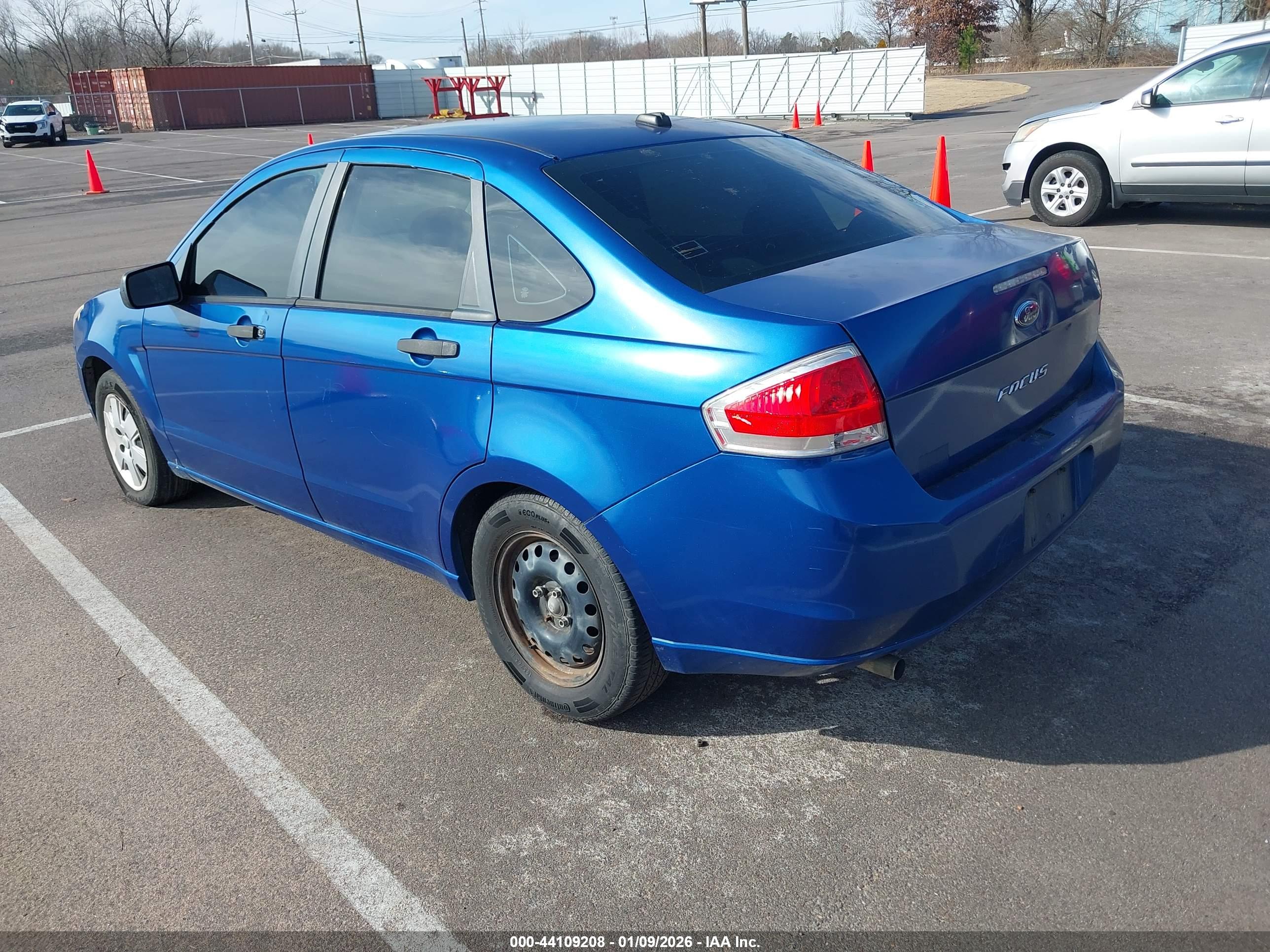 FORD FOCUS image 3