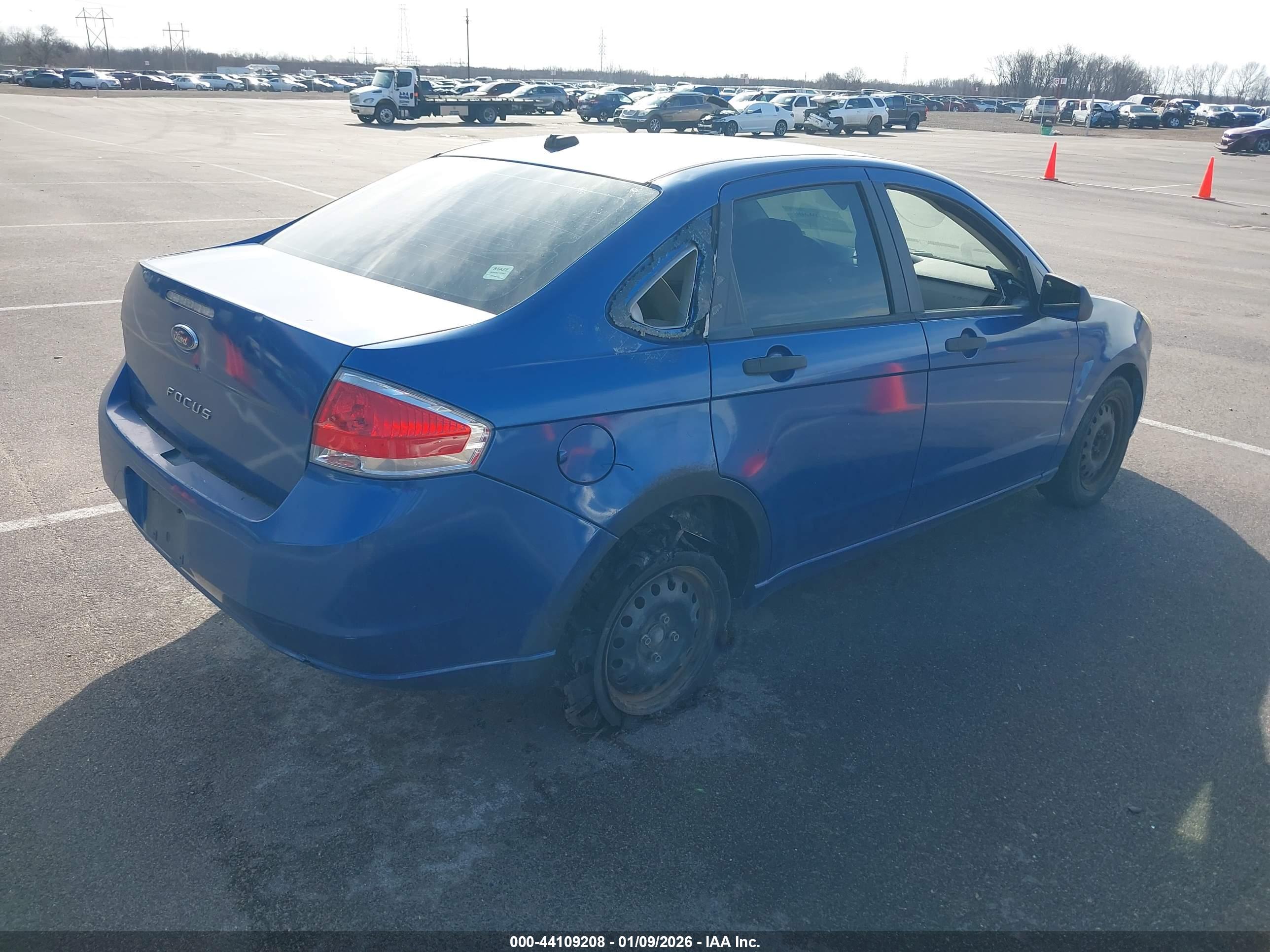 FORD FOCUS image 4